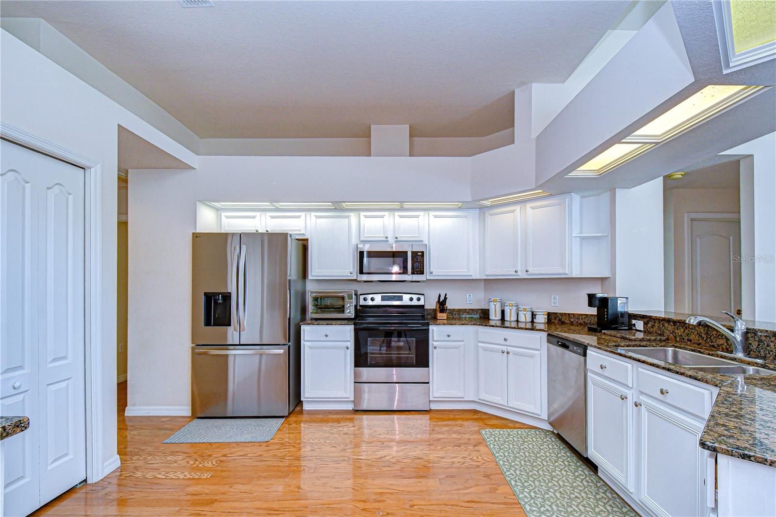 Image 11 of 40 For 2833 Mossy Timber Trail