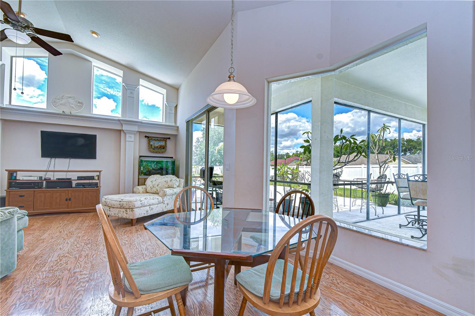 Image 14 of 40 For 2833 Mossy Timber Trail