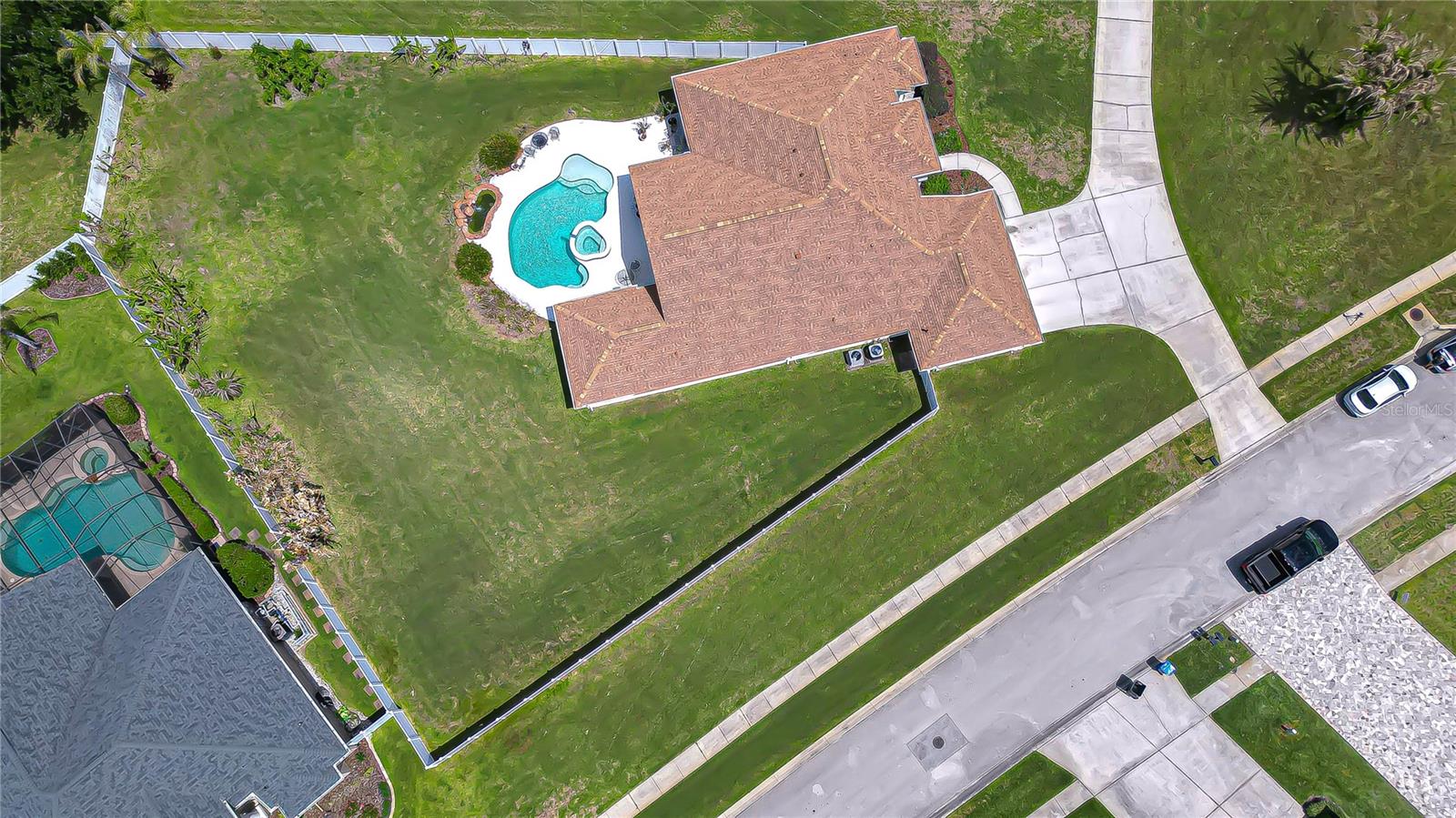 Image 37 of 40 For 2833 Mossy Timber Trail