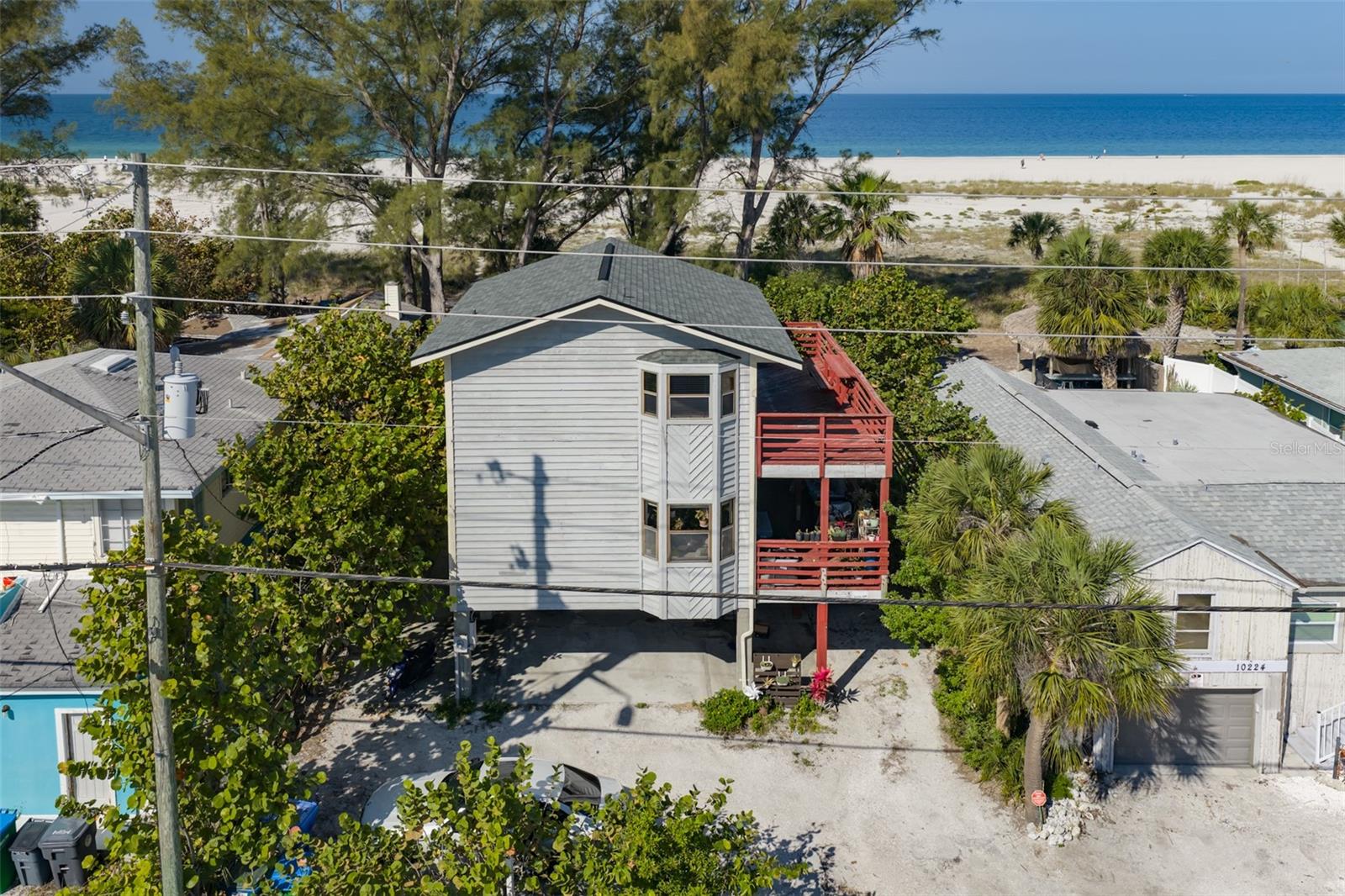 Image 25 of 41 For 10220 Gulf Boulevard 1