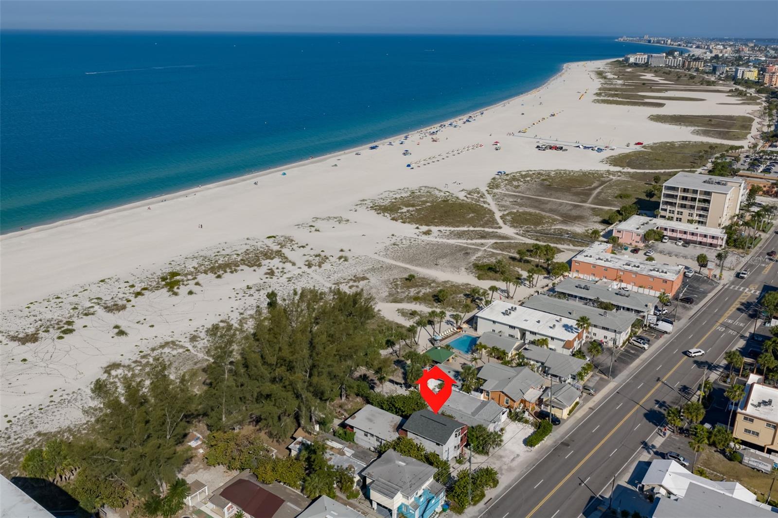 Image 31 of 41 For 10220 Gulf Boulevard 1