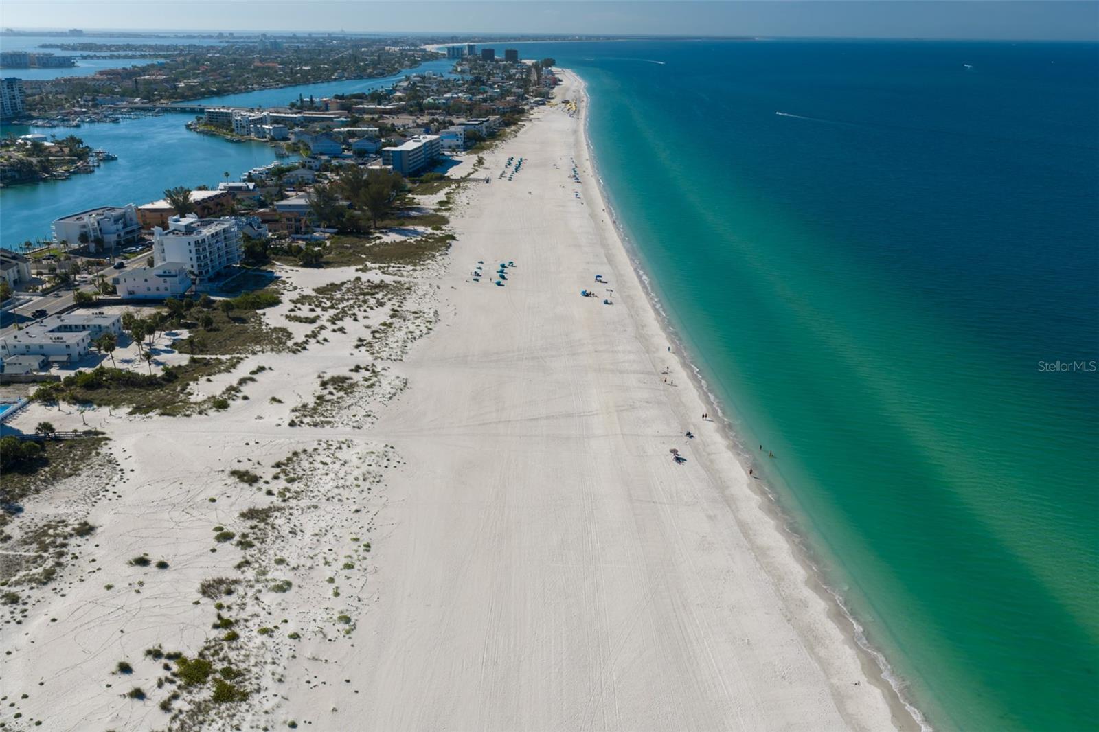 Image 35 of 41 For 10220 Gulf Boulevard 1