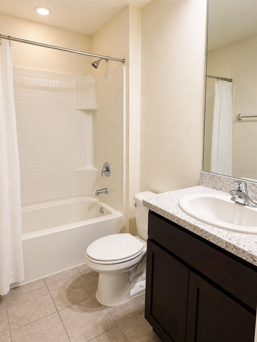 Image 5 of 8 For 16511 Mosaic Oar Drive