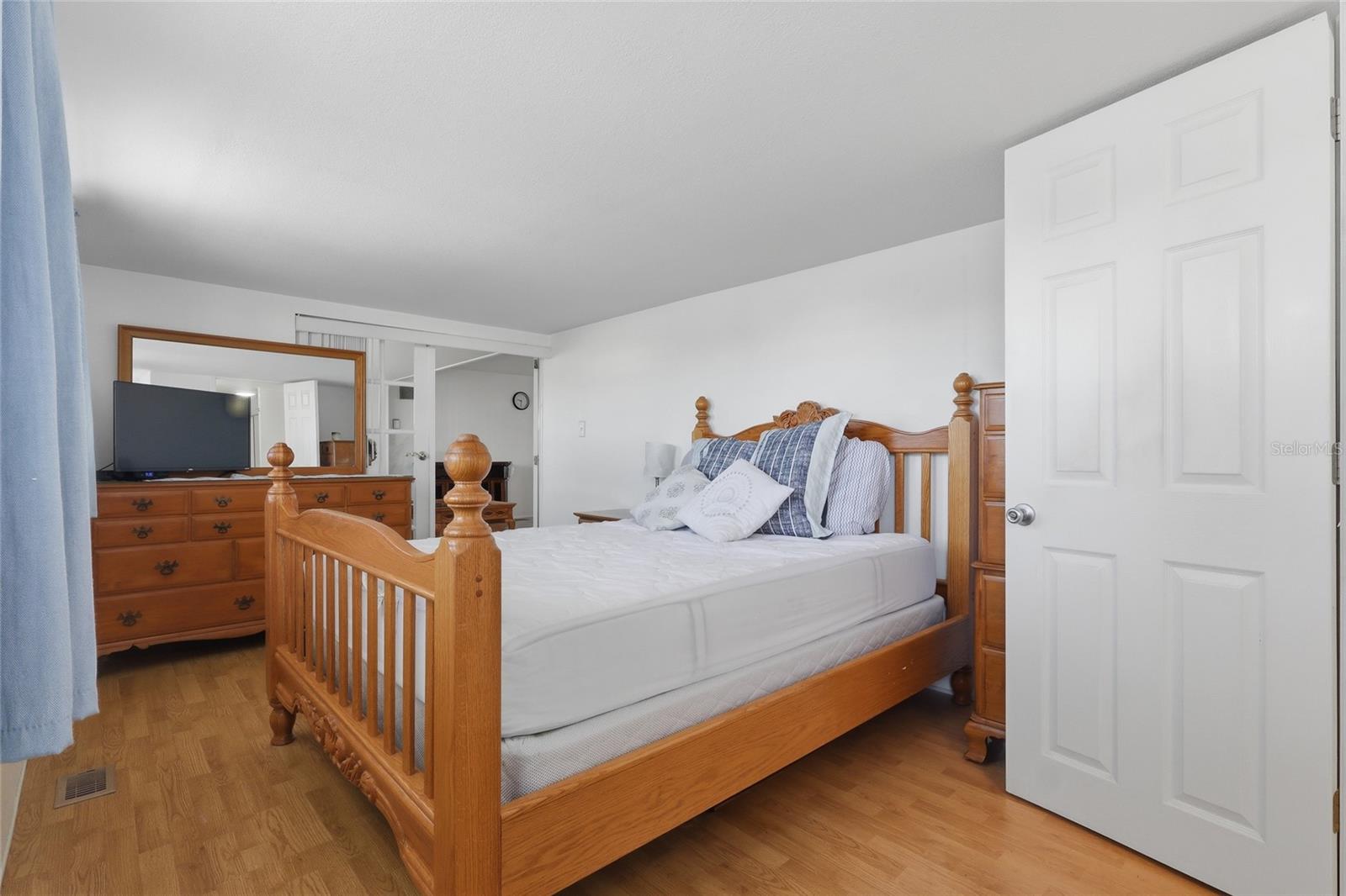 Image 17 of 31 For 5246 Amanda Street