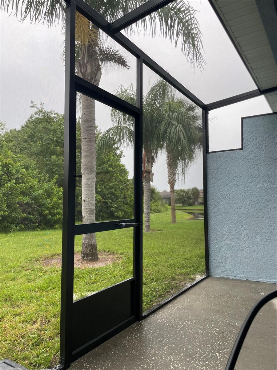 Image 27 of 39 For 11094 Winter Crest Drive