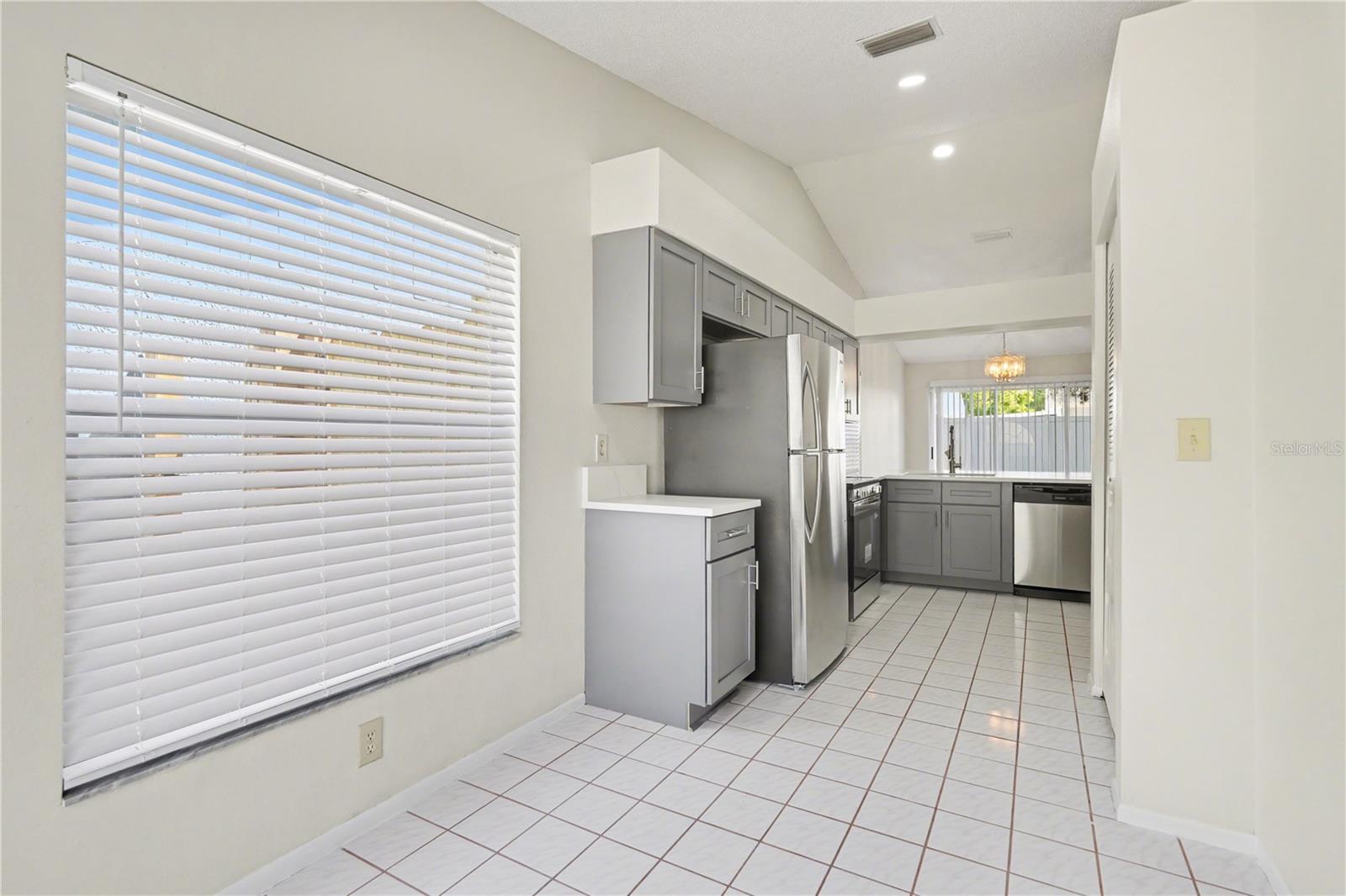 Image 11 of 16 For 13618 Laraway Drive
