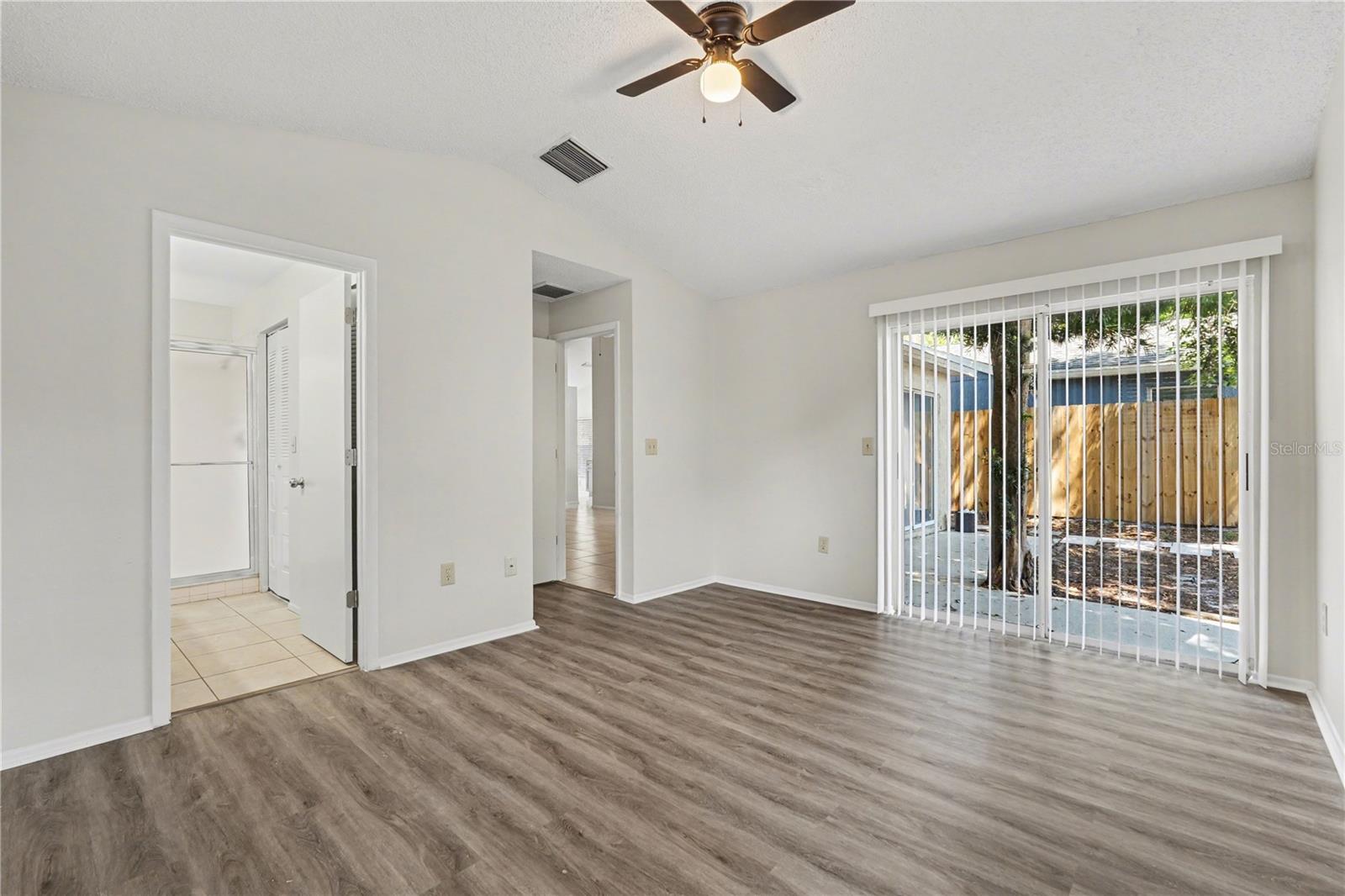 Image 4 of 16 For 13618 Laraway Drive