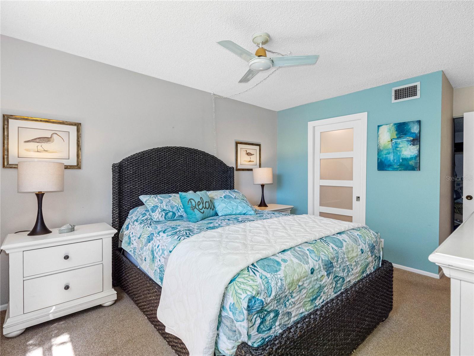 Image 11 of 31 For 11485 Oakhurst Road 312