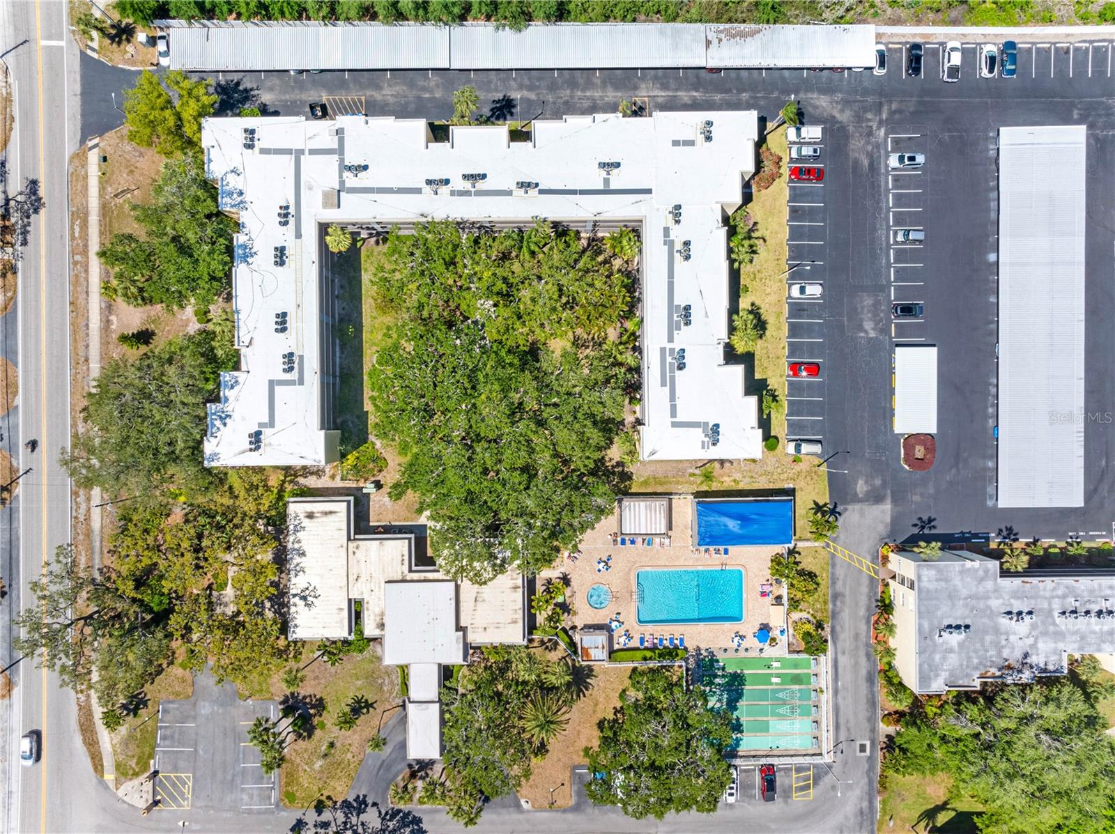 Image 31 of 31 For 11485 Oakhurst Road 312