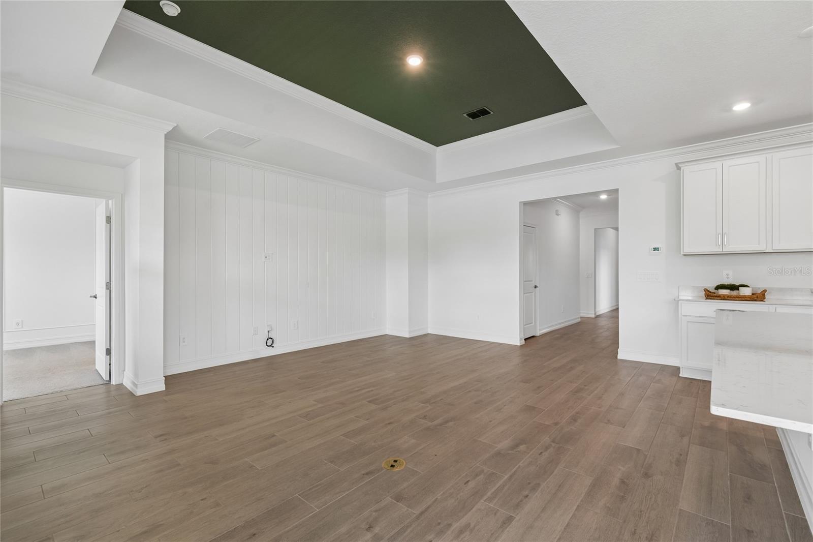 Image 19 of 53 For 18238 Pearl View Place
