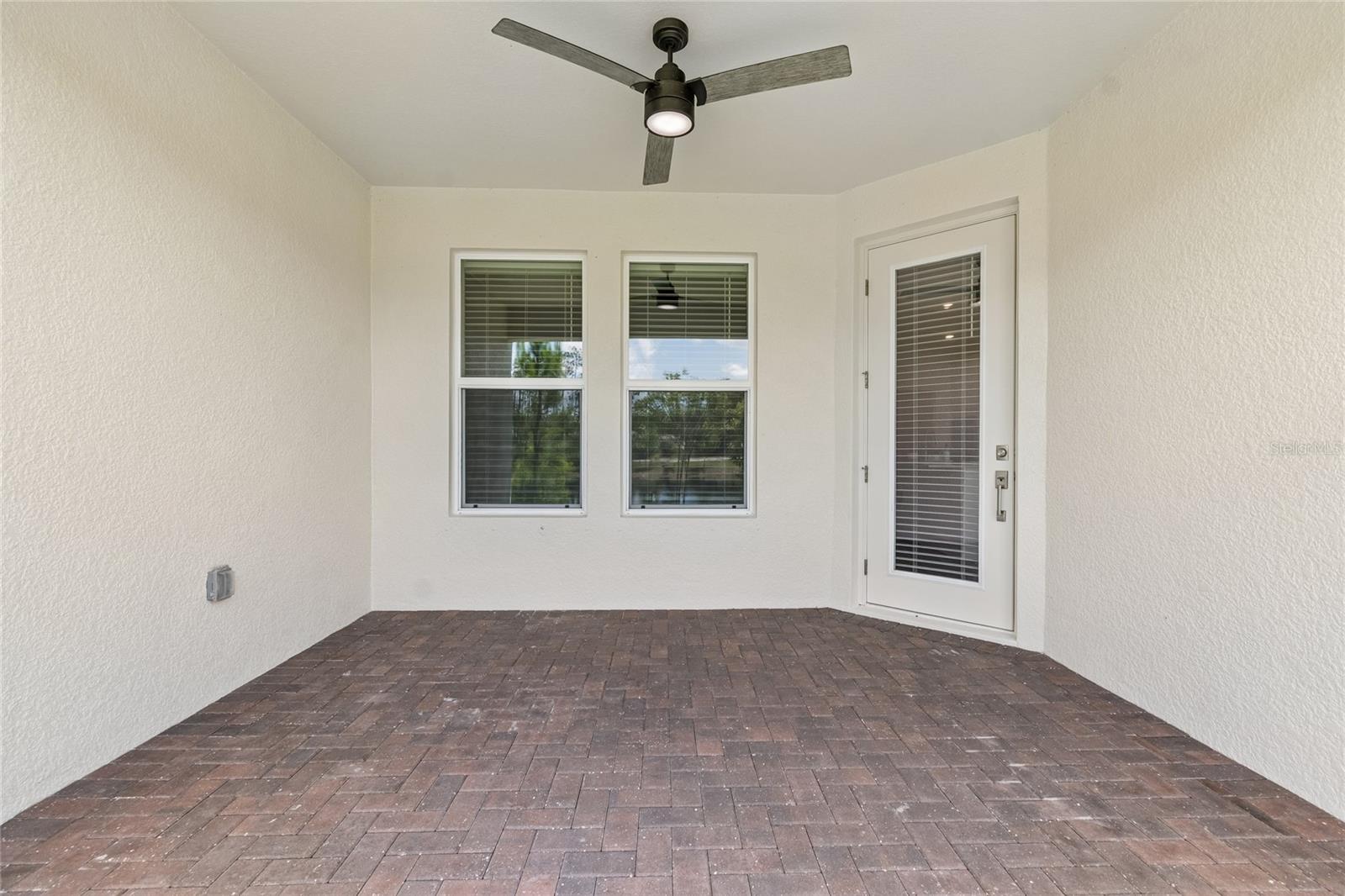Image 43 of 53 For 18238 Pearl View Place