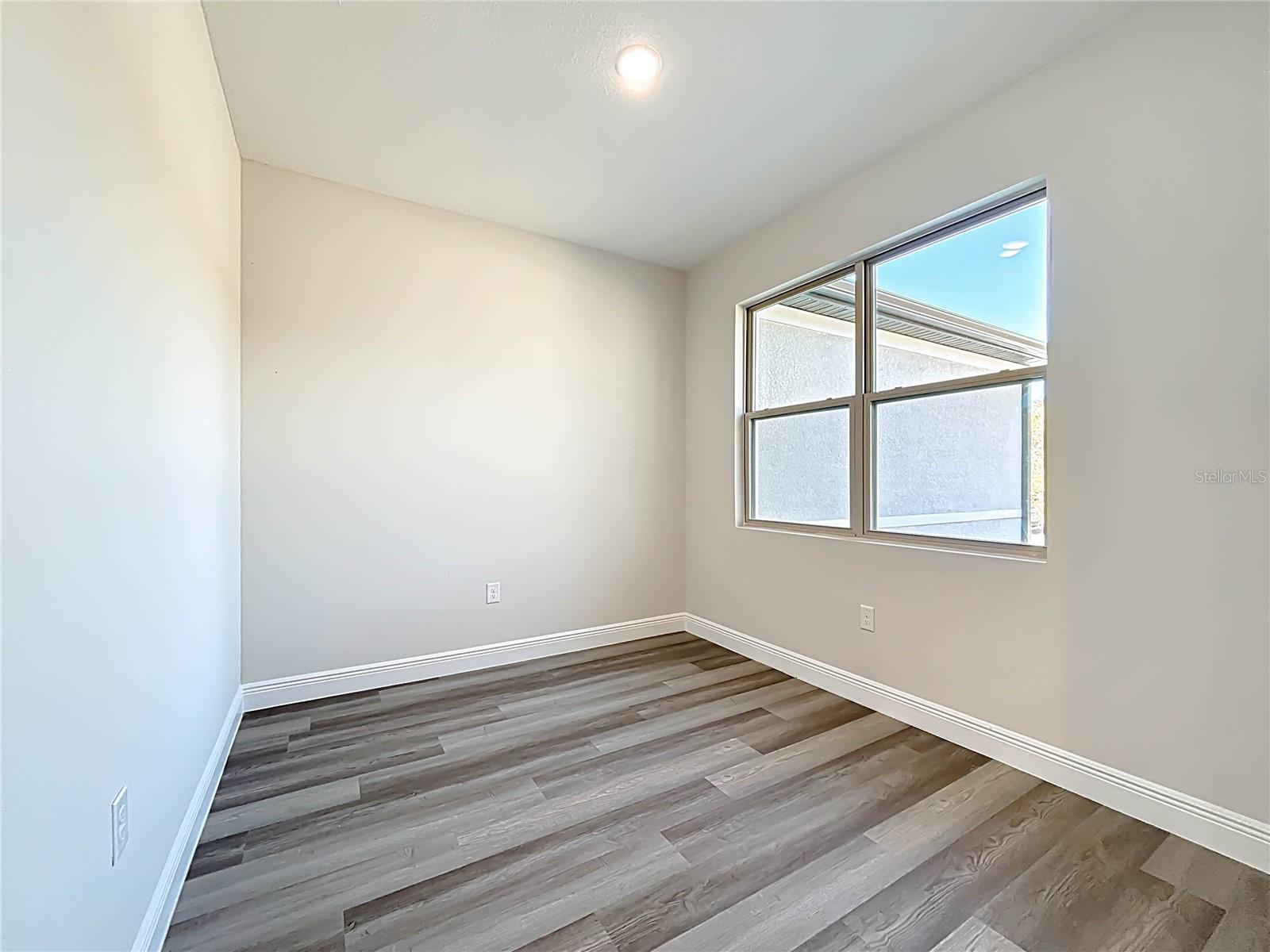 Image 14 of 46 For 2850 Escambia Circle