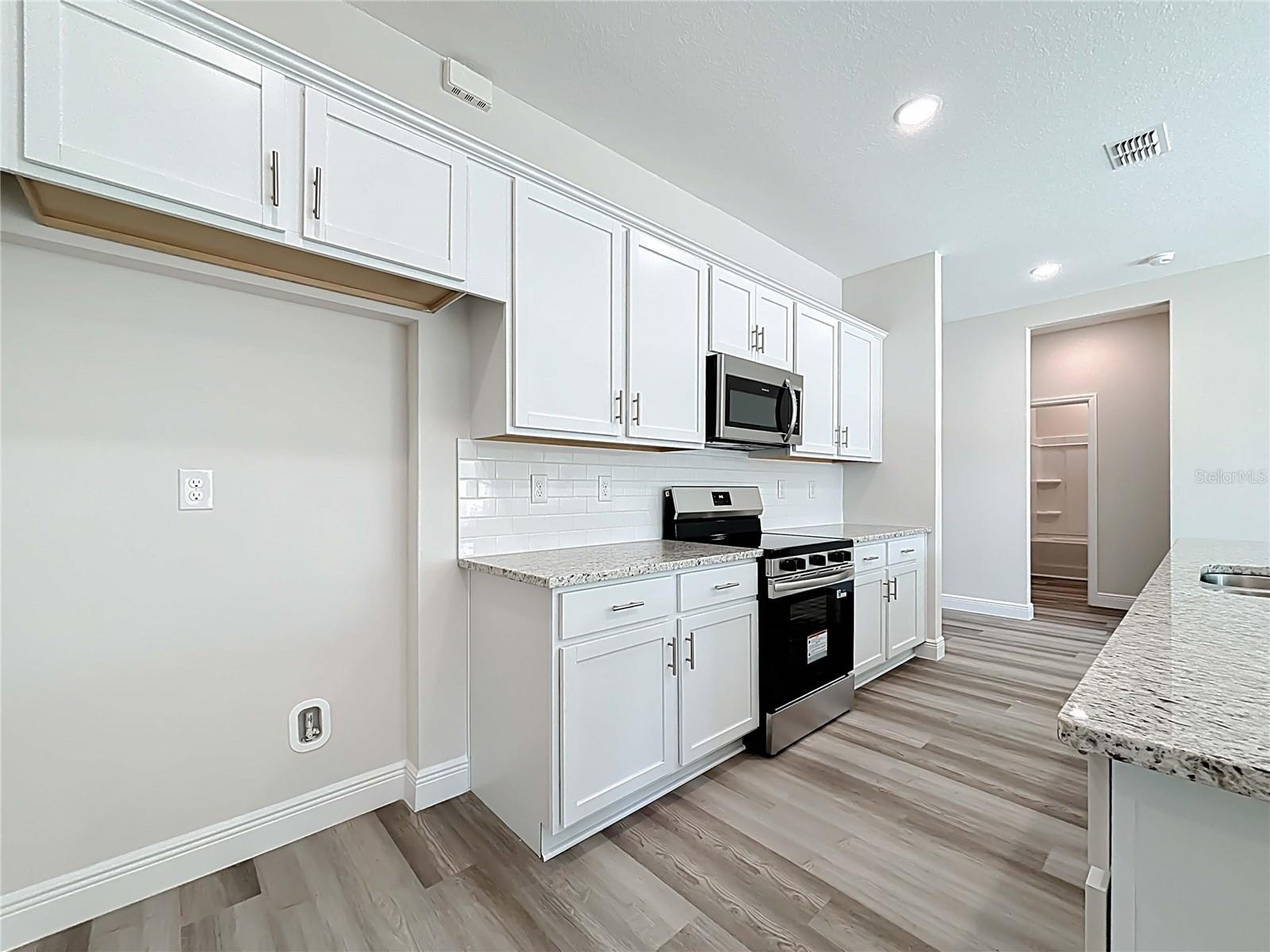 Image 20 of 46 For 2850 Escambia Circle