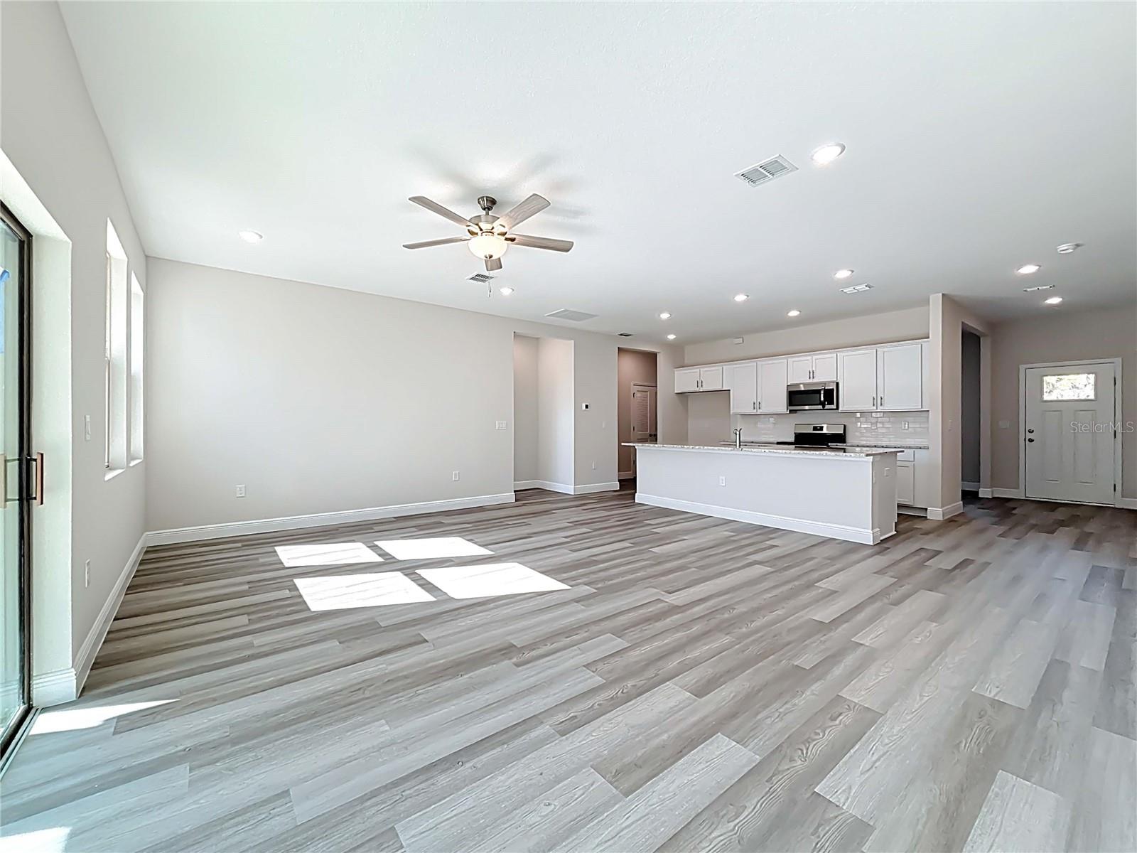 Image 23 of 46 For 2850 Escambia Circle