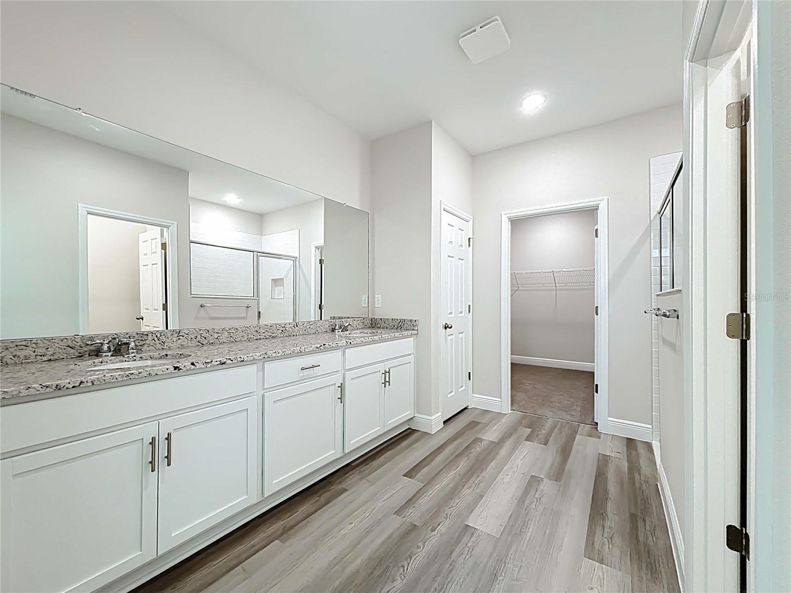 Image 31 of 46 For 2850 Escambia Circle