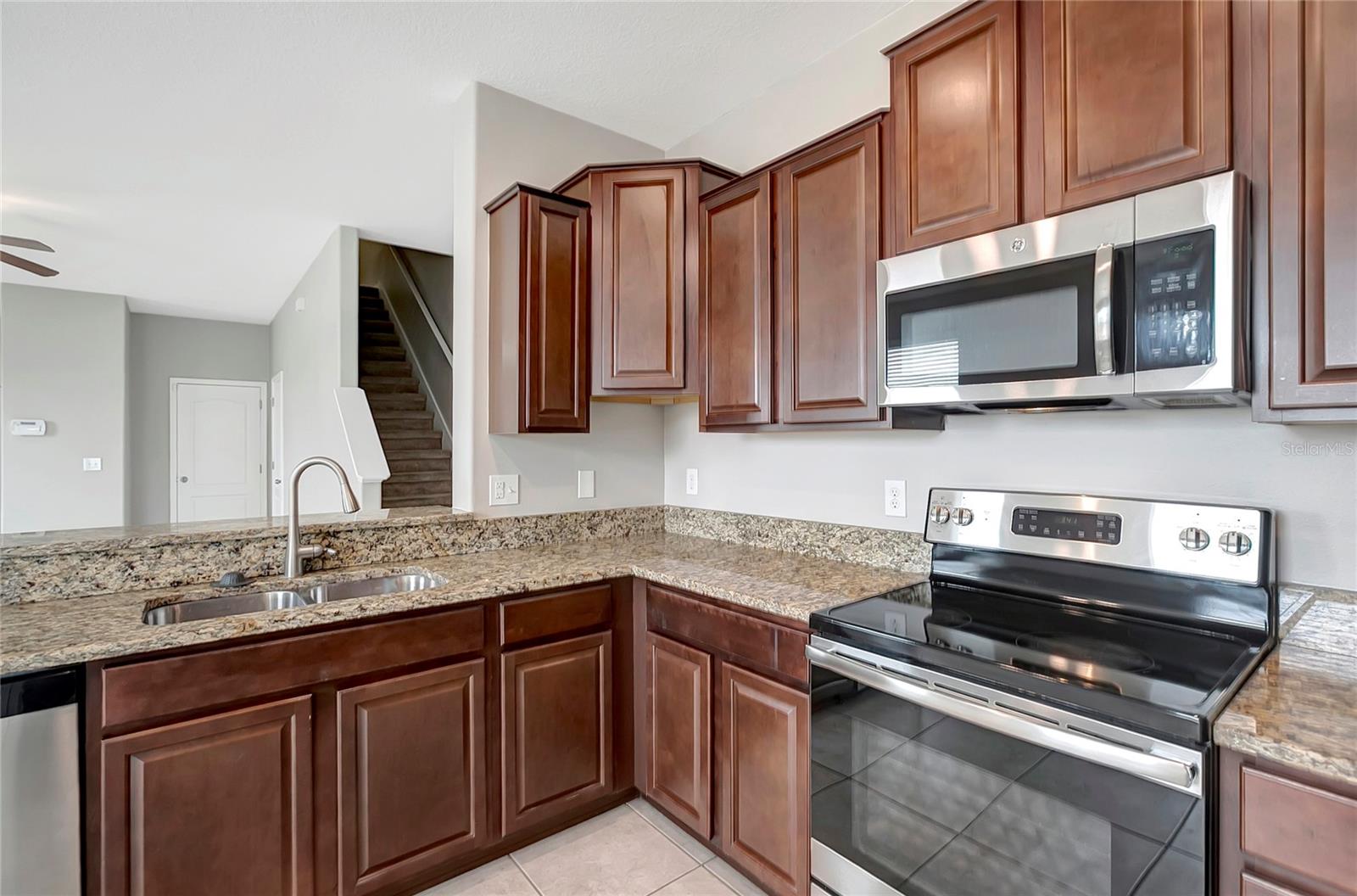 Image 16 of 46 For 2227 Golden Falcon Drive