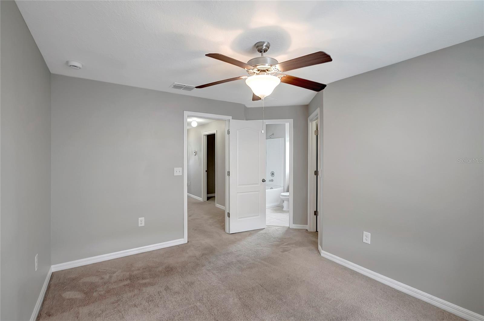 Image 37 of 46 For 2227 Golden Falcon Drive