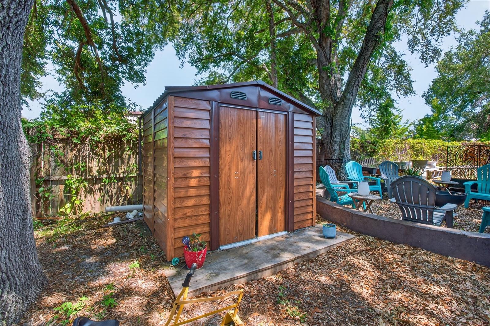 Image 33 of 44 For 2071 59th Street N