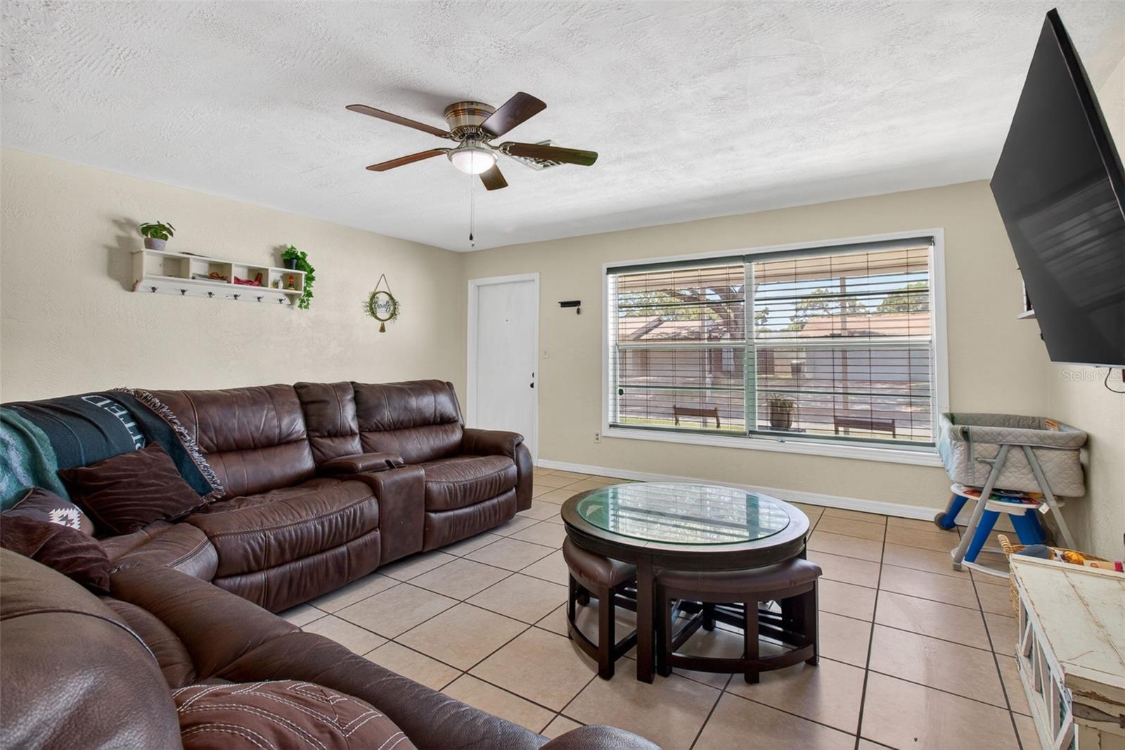 Image 5 of 44 For 2071 59th Street N