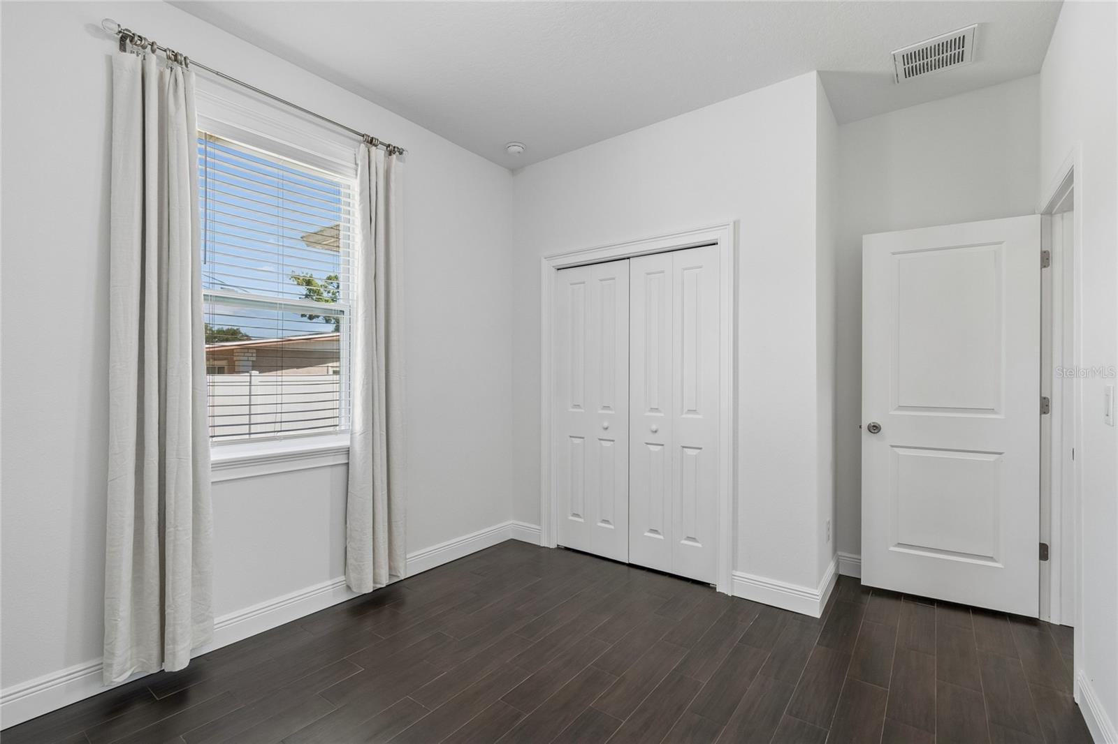 Image 7 of 25 For 5803 Fremont Avenue