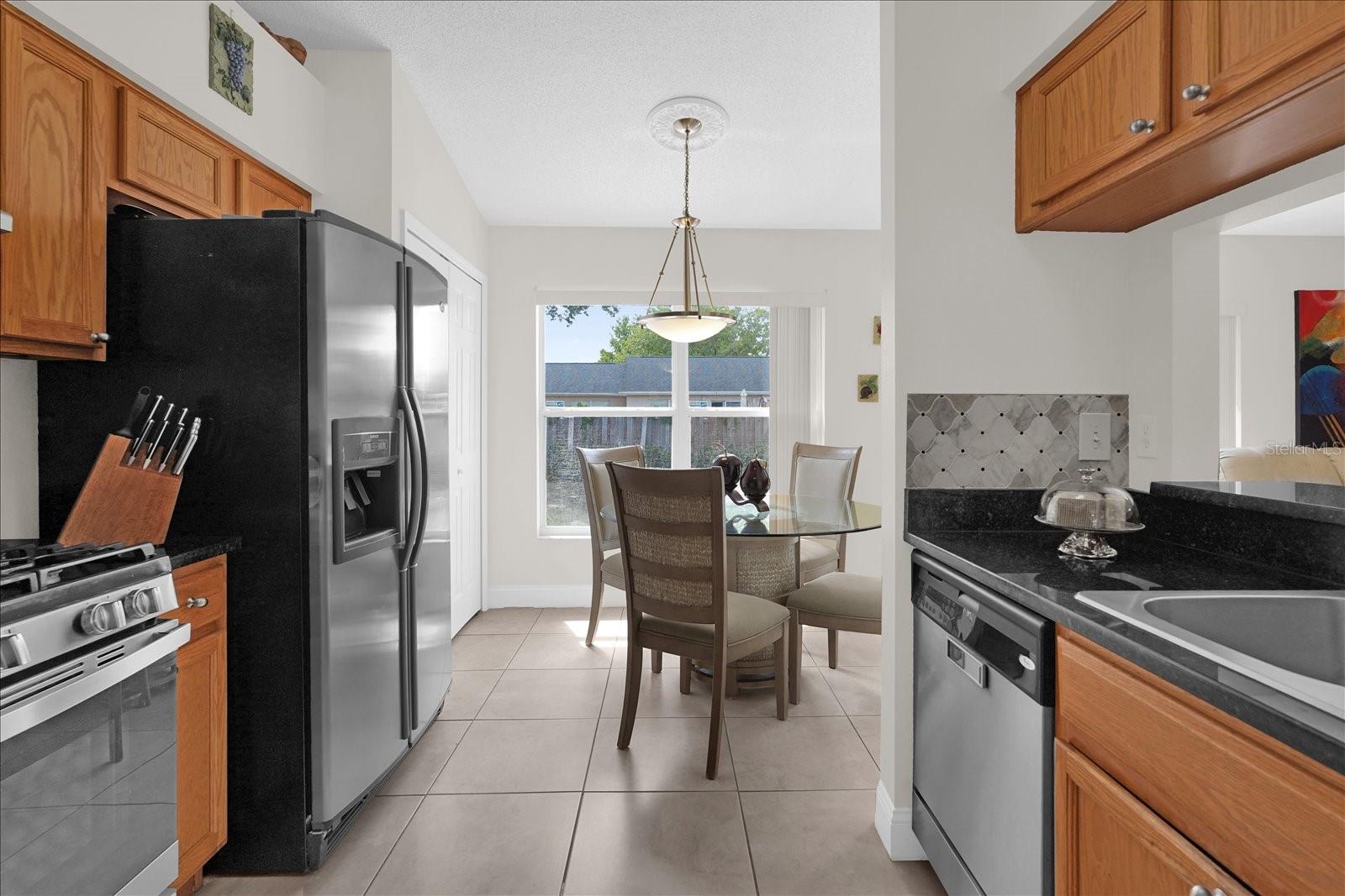 Image 16 of 32 For 12000 Woodglen Circle