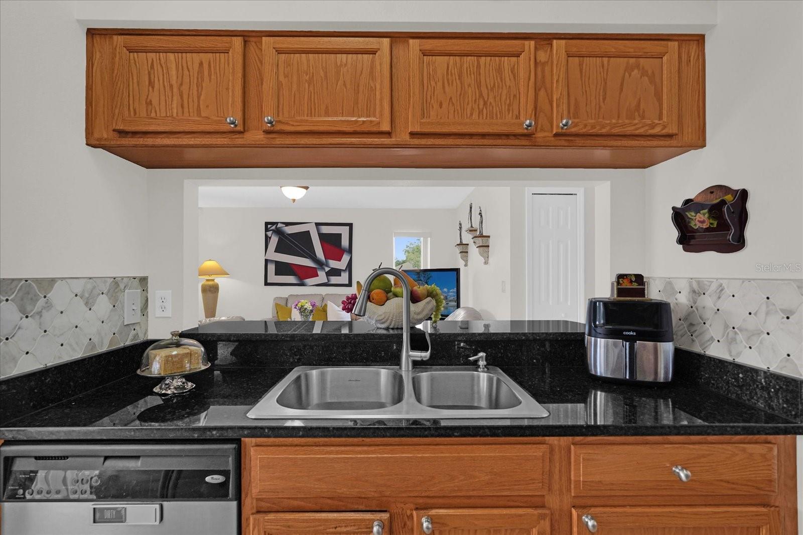 Image 19 of 32 For 12000 Woodglen Circle