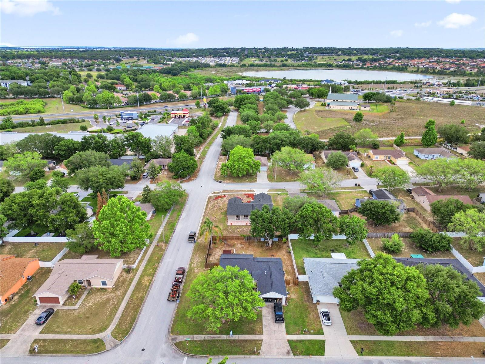 Image 31 of 32 For 12000 Woodglen Circle