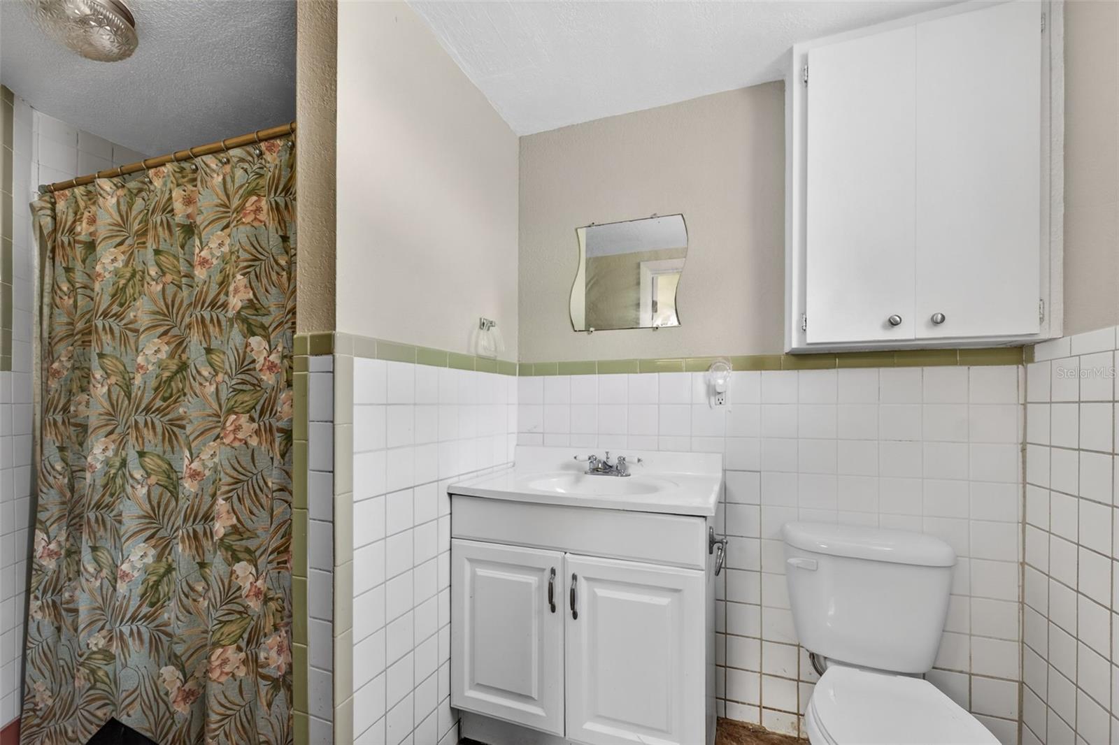 Image 37 of 74 For 39243 Lizabeth Circle