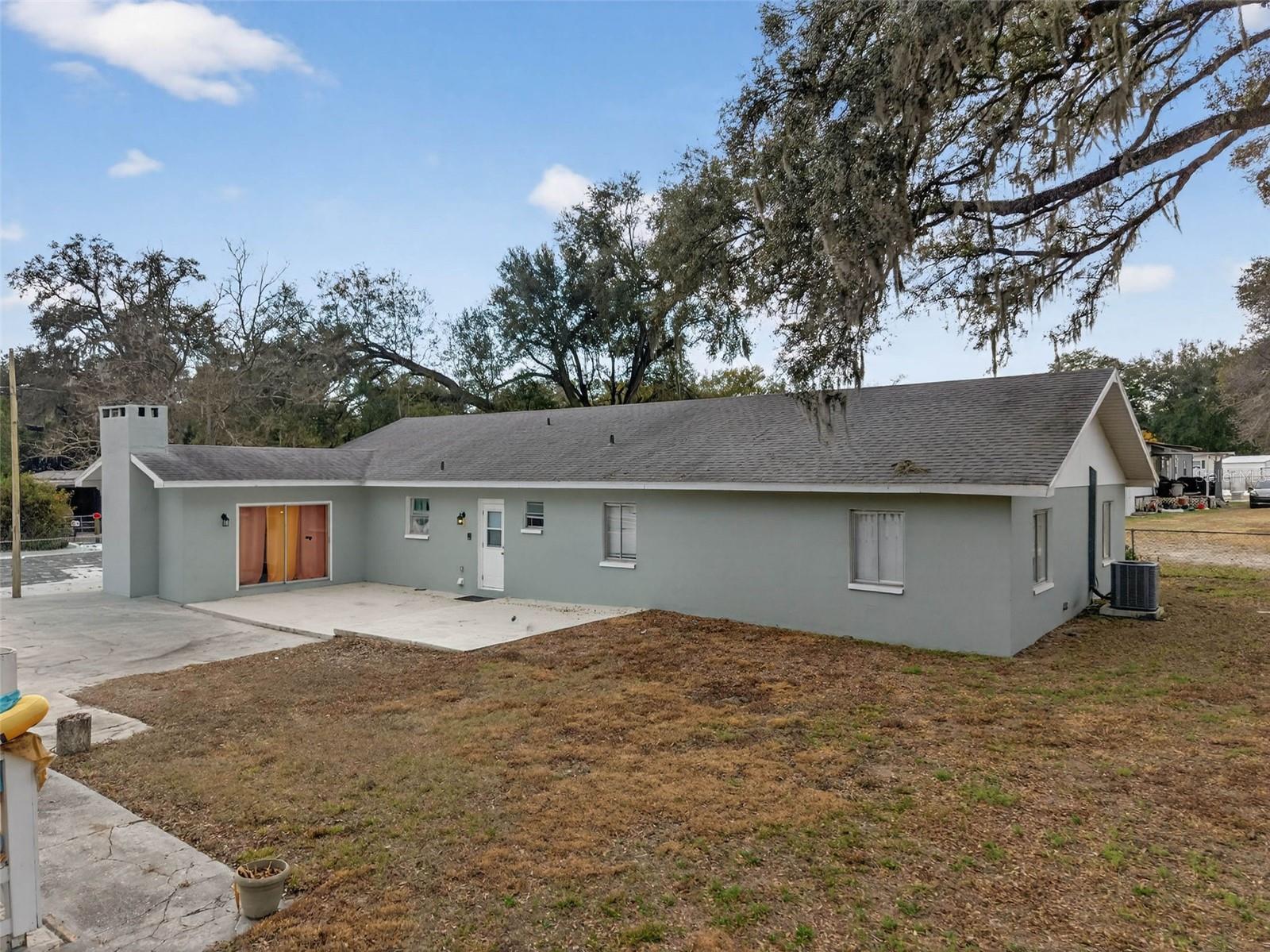 Image 44 of 74 For 39243 Lizabeth Circle