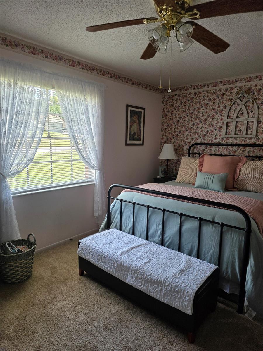 Image 19 of 24 For 12532 Coronado Drive