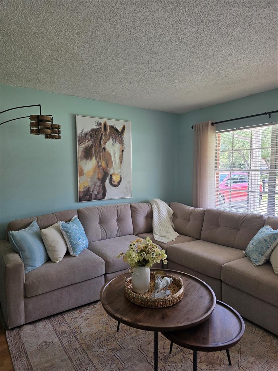 Image 5 of 24 For 12532 Coronado Drive