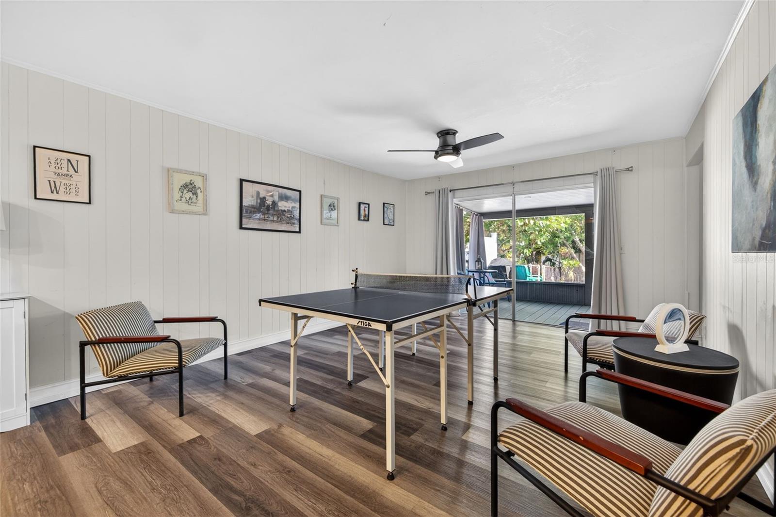 Image 11 of 39 For 8705 Bay Pointe Drive