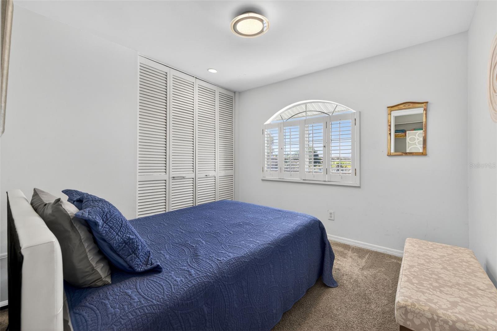 Image 28 of 39 For 8705 Bay Pointe Drive