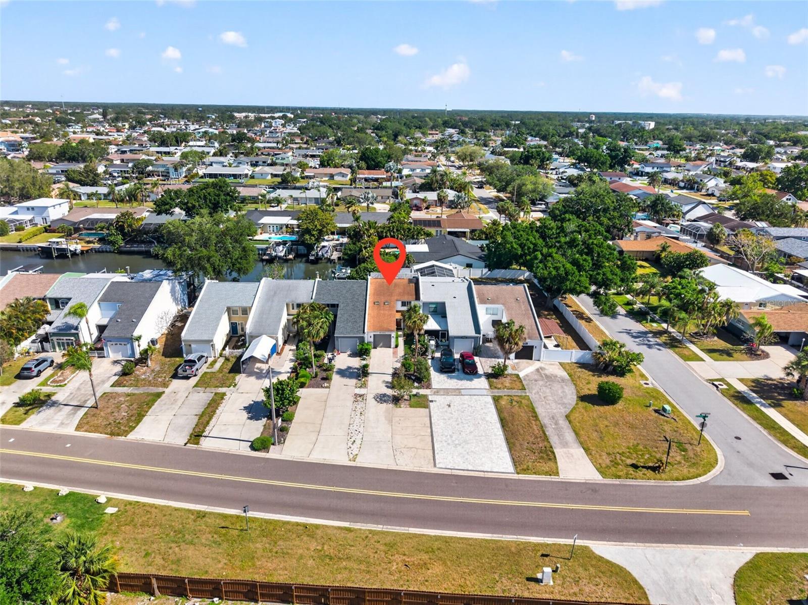 Image 37 of 39 For 8705 Bay Pointe Drive