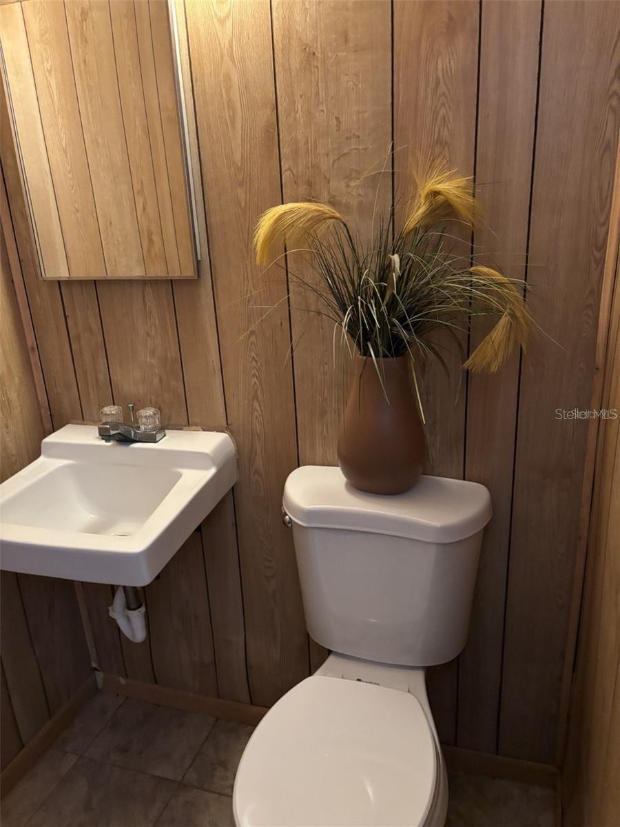 Image 16 of 23 For 4940 Shell Stream Boulevard