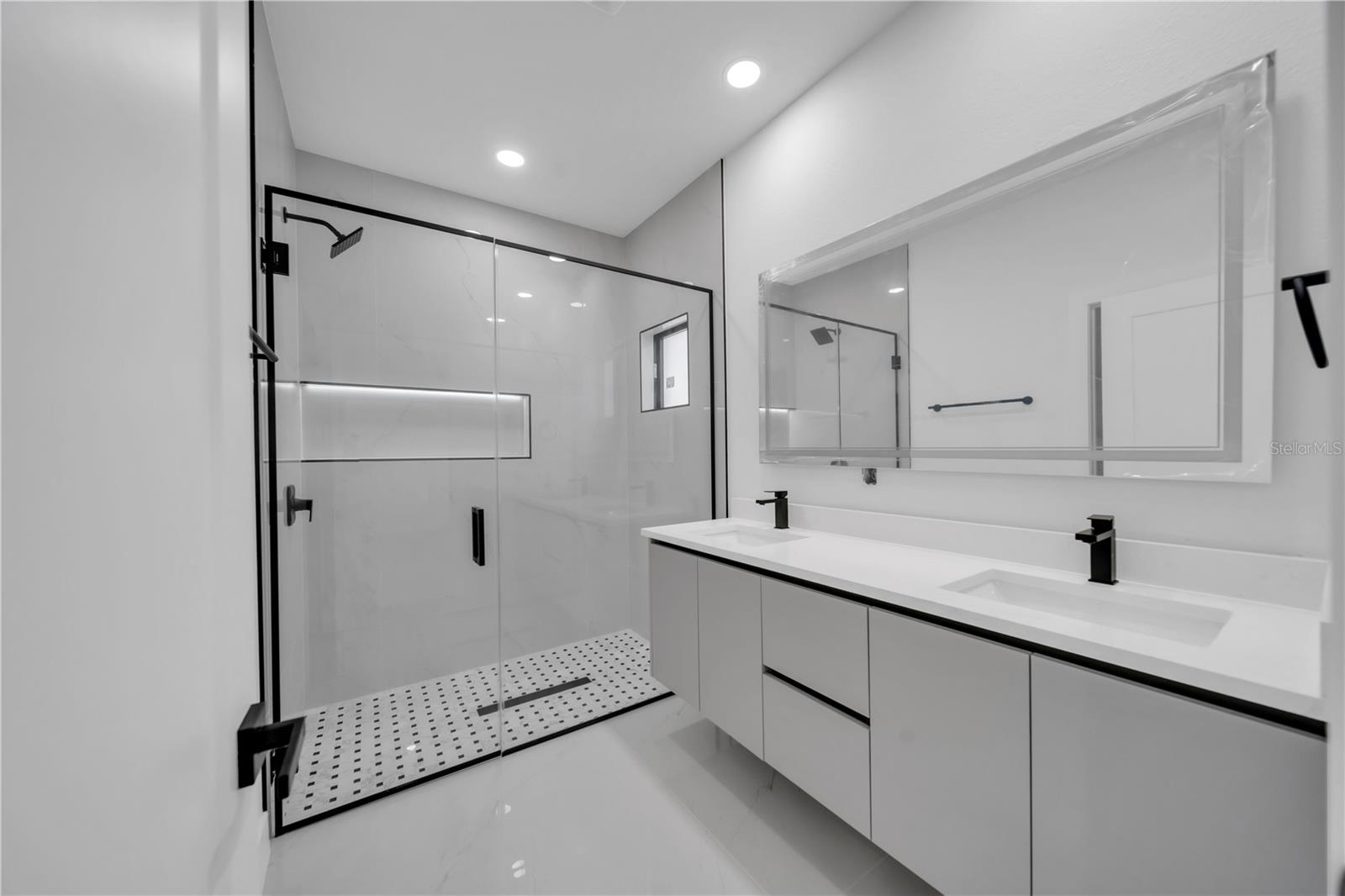 Image 22 of 47 For 1274 Ronald Street