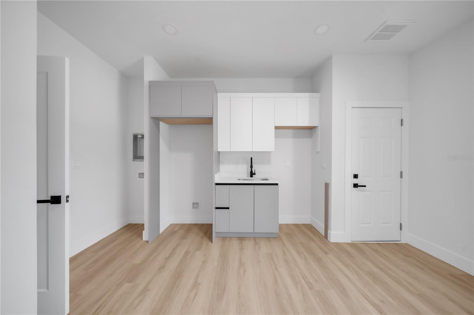 Image 27 of 47 For 1274 Ronald Street