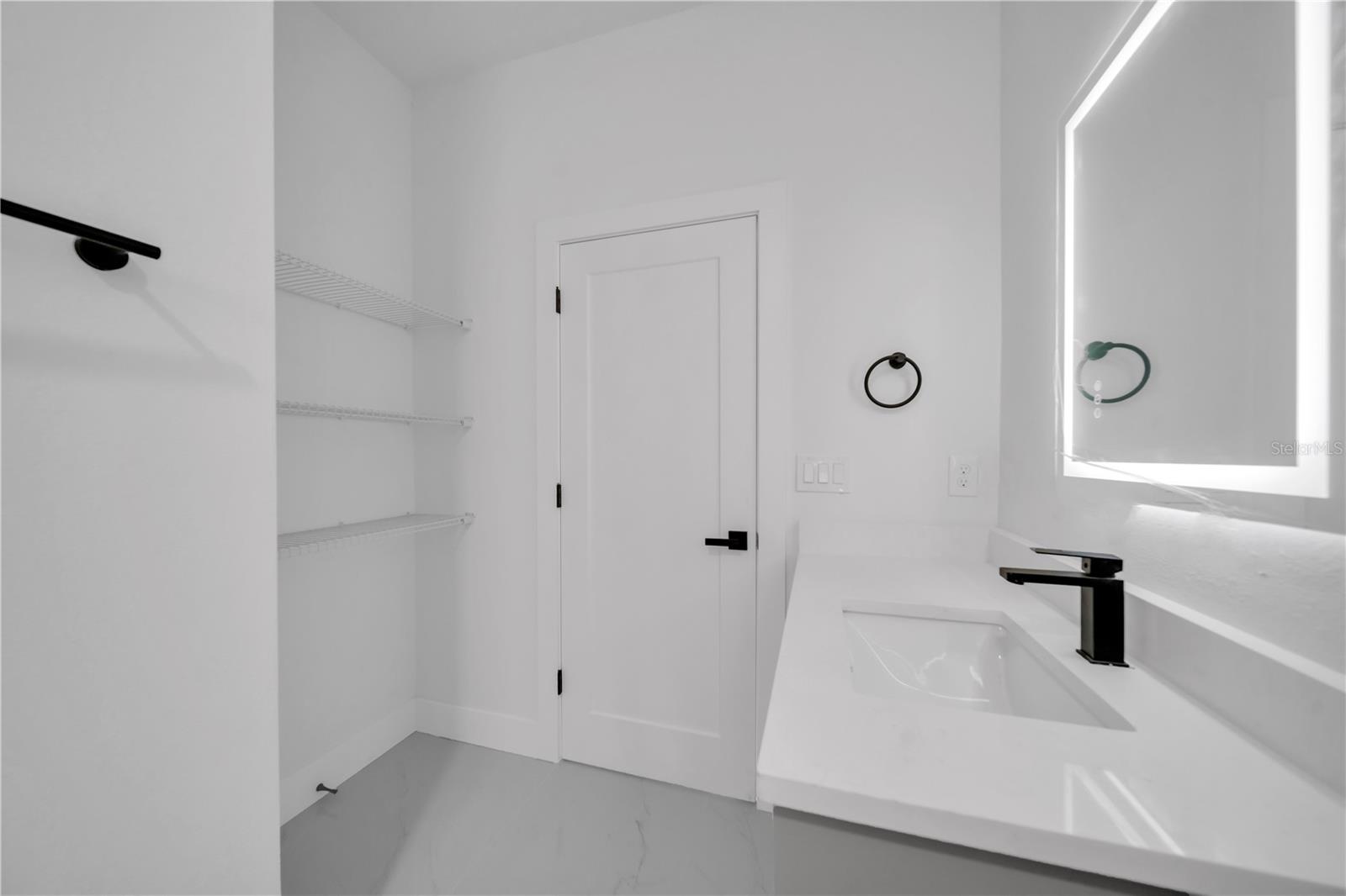 Image 31 of 47 For 1274 Ronald Street