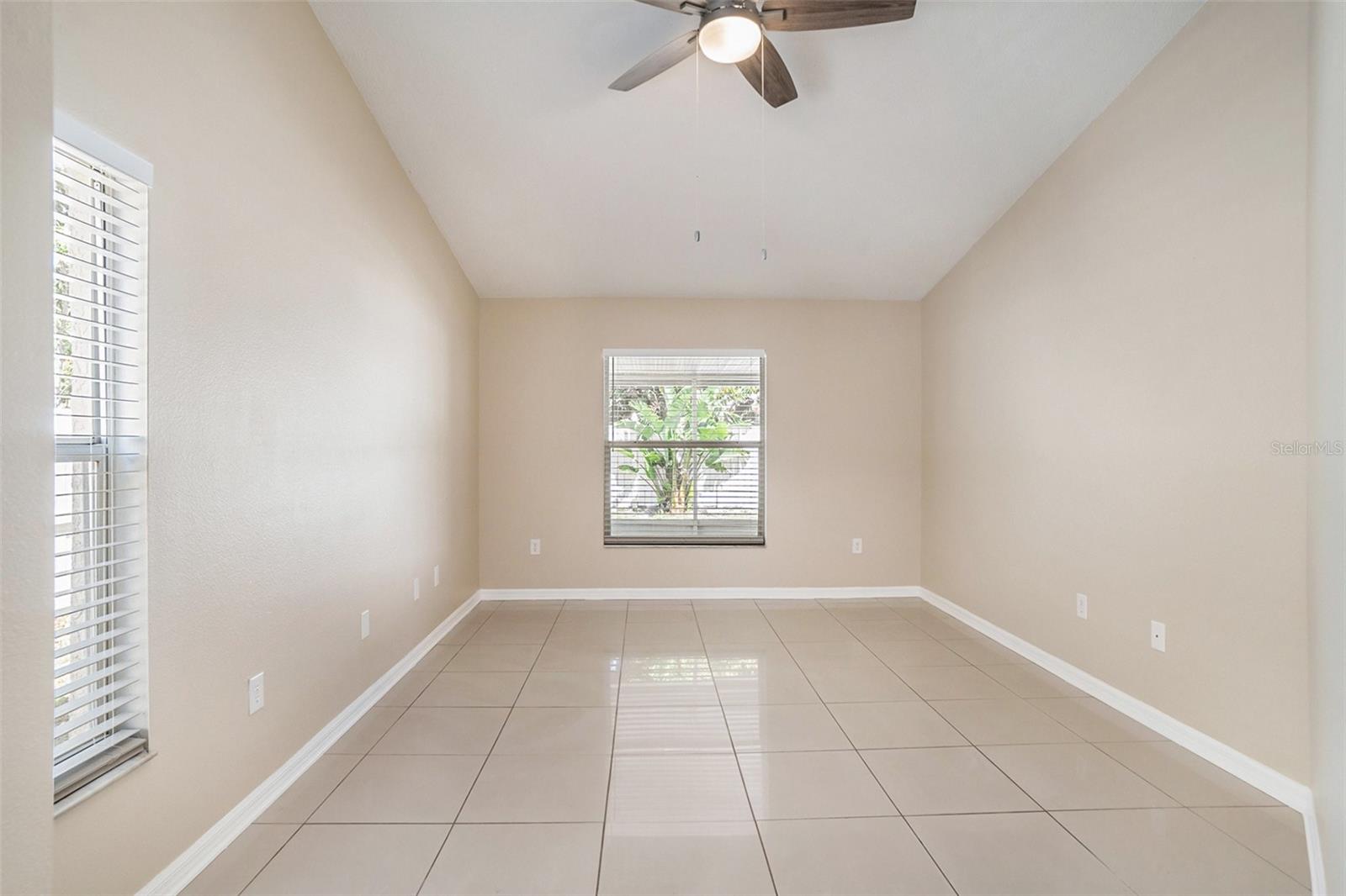 Image 13 of 25 For 12712 Longcrest Drive