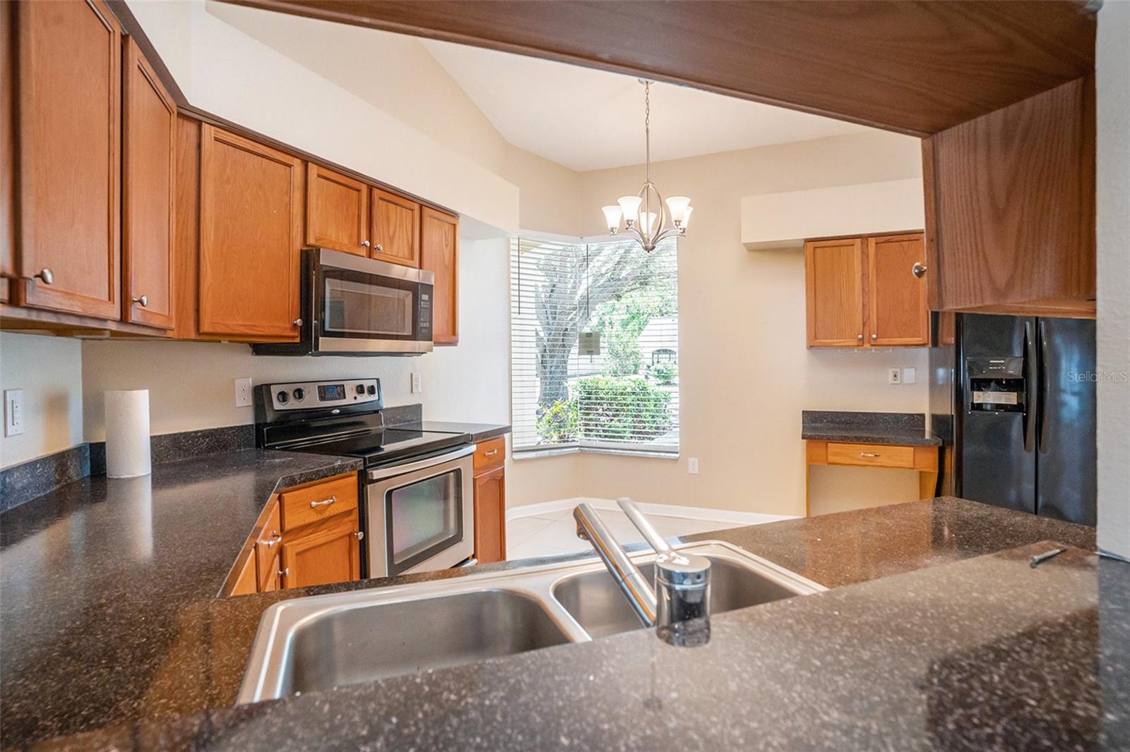 Image 8 of 25 For 12712 Longcrest Drive