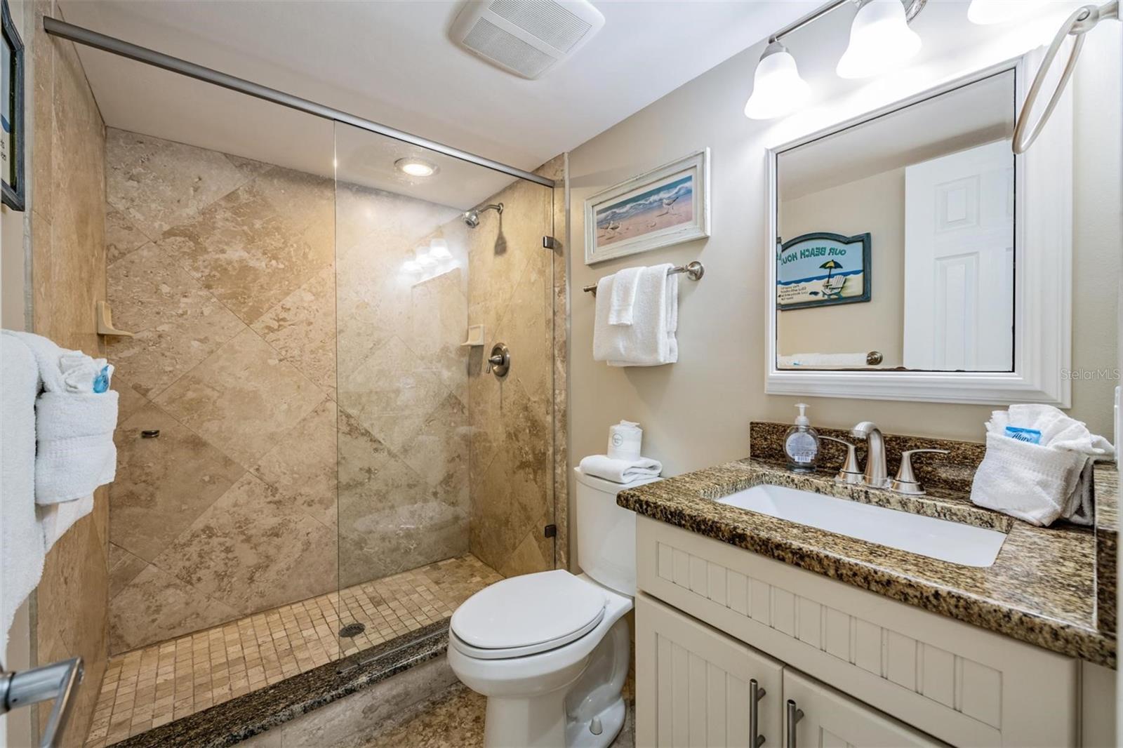 Image 29 of 55 For 7435 Bayshore Drive 303