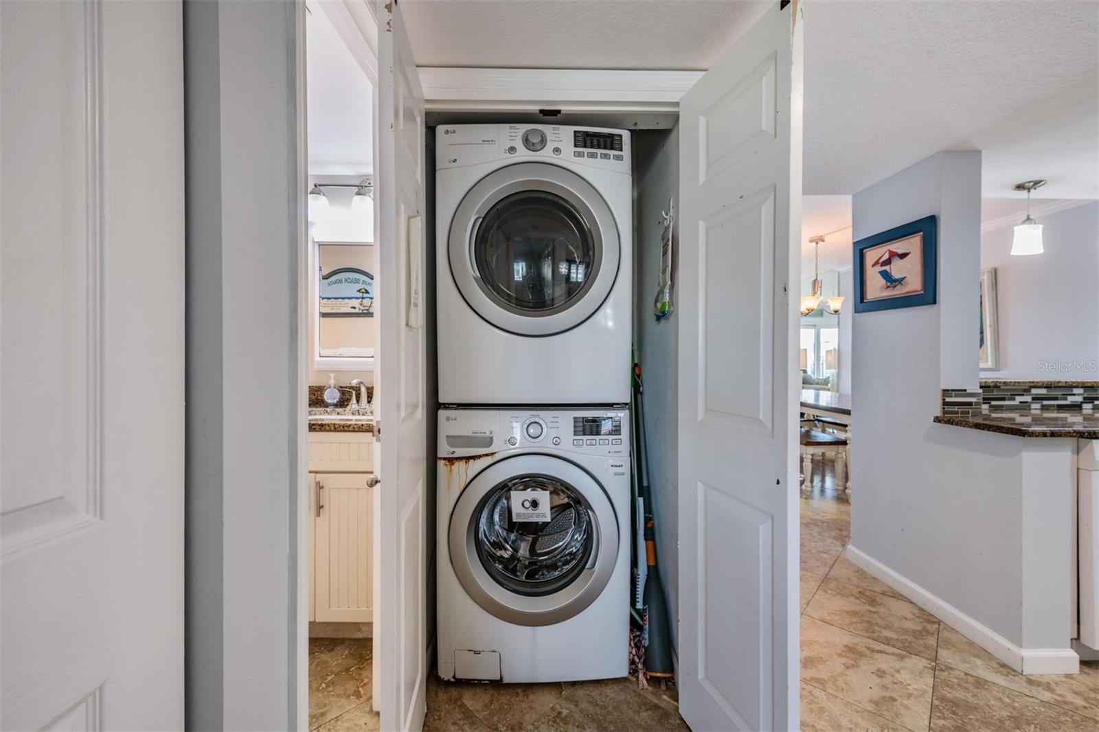 Image 30 of 55 For 7435 Bayshore Drive 303