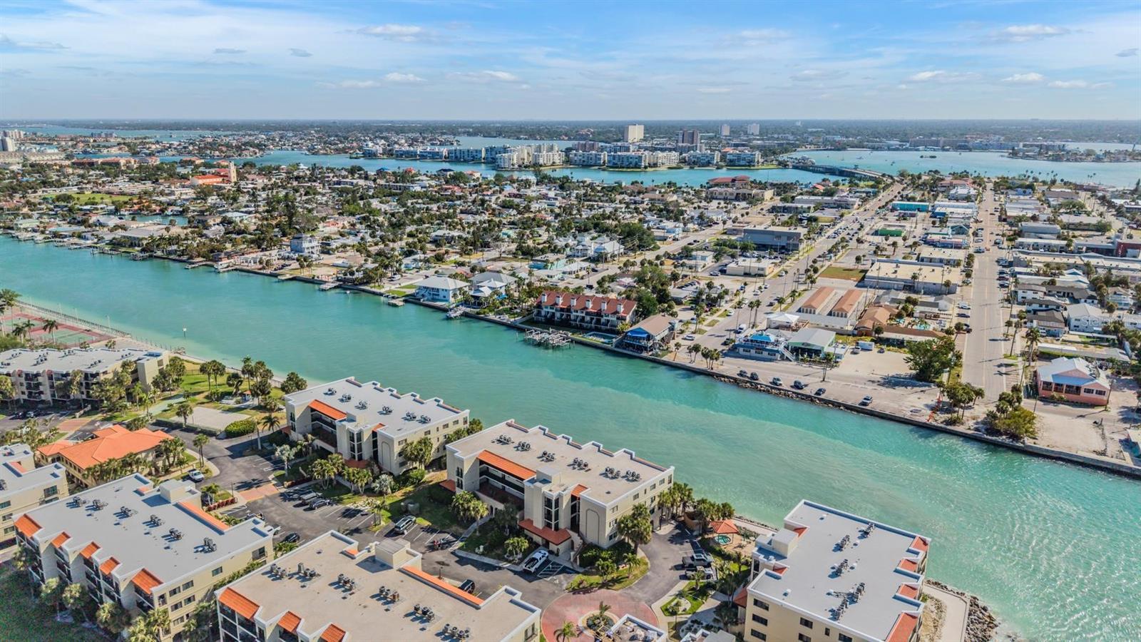 Image 54 of 55 For 7435 Bayshore Drive 303