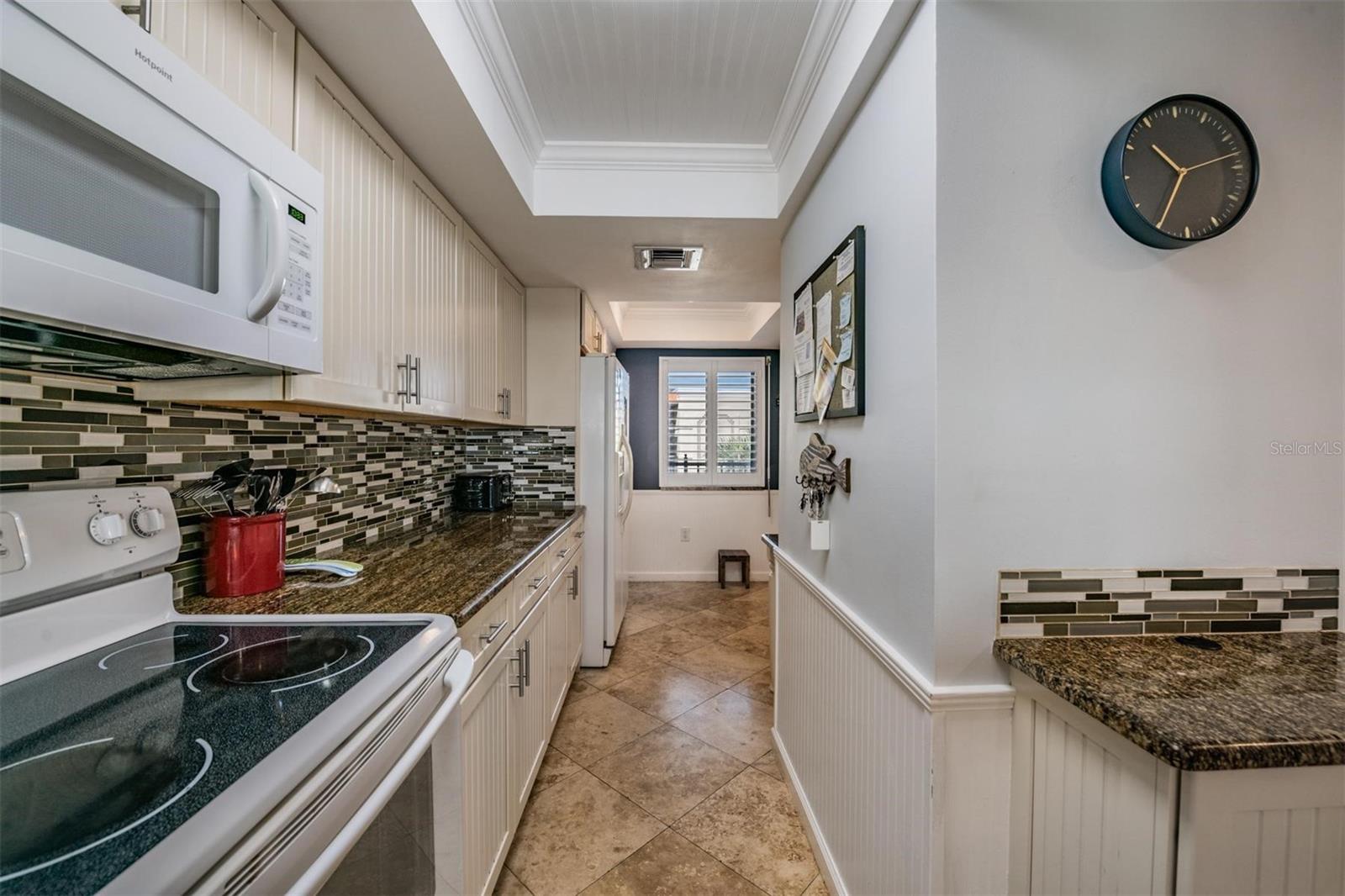 Image 7 of 55 For 7435 Bayshore Drive 303