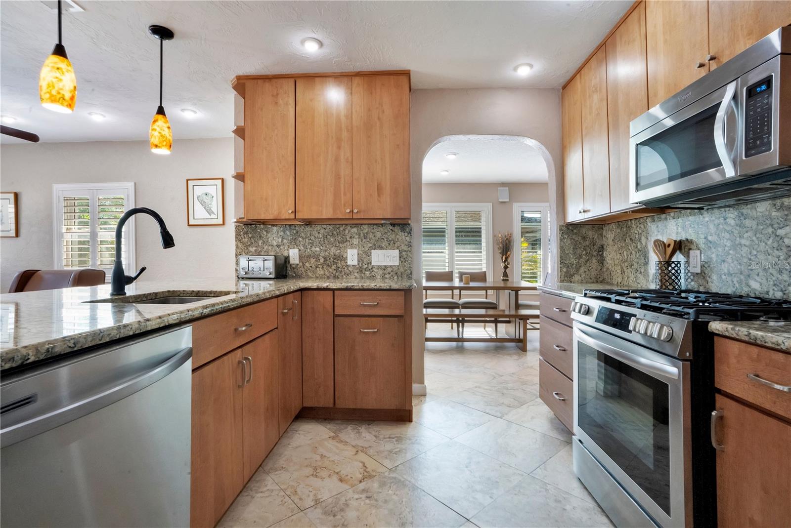 Image 15 of 45 For 145 27th Avenue N