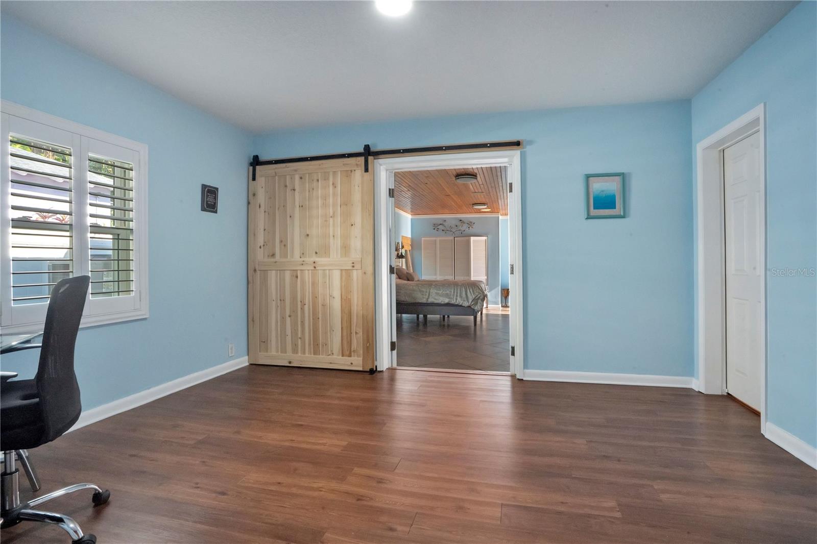 Image 20 of 45 For 145 27th Avenue N