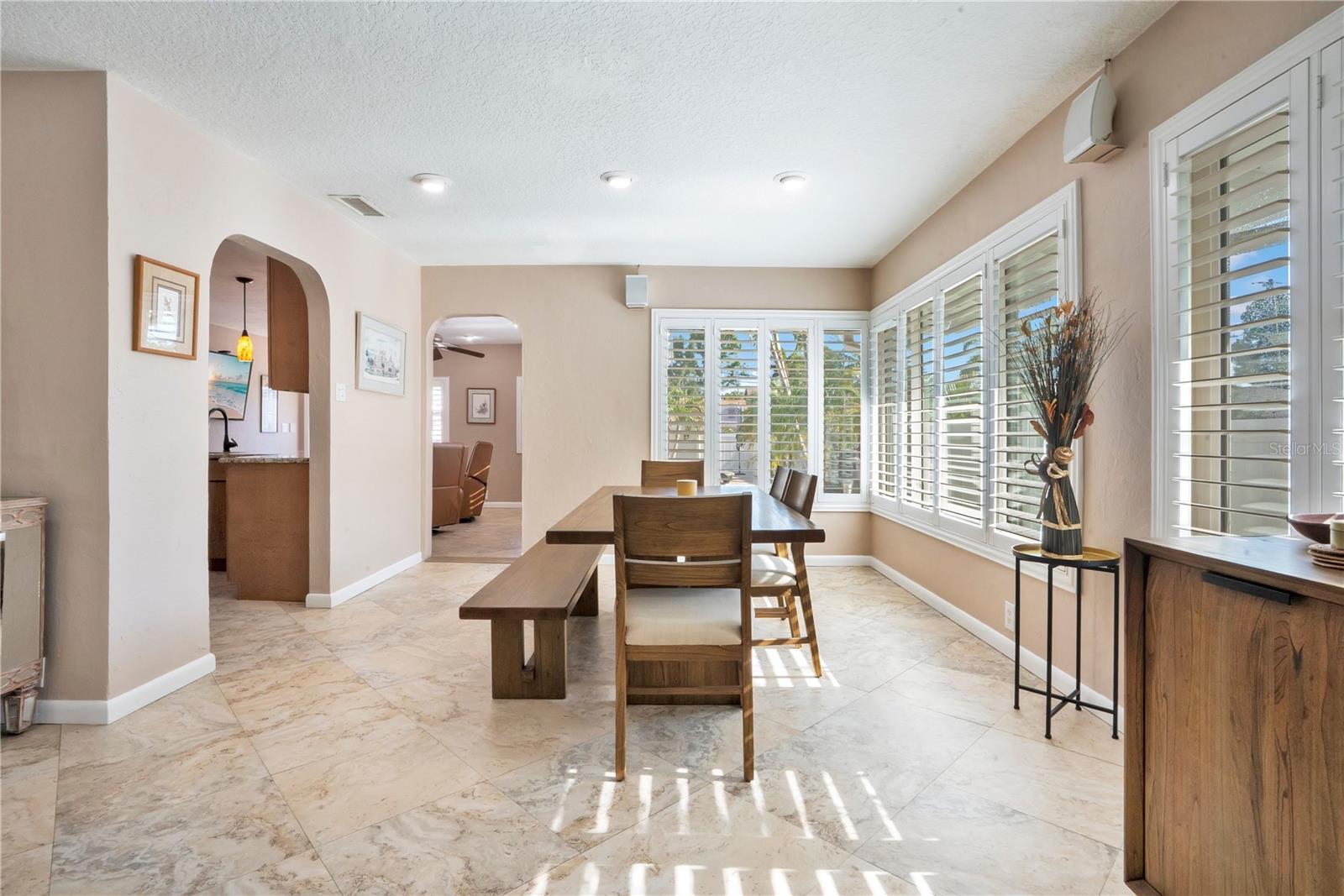 Image 9 of 45 For 145 27th Avenue N