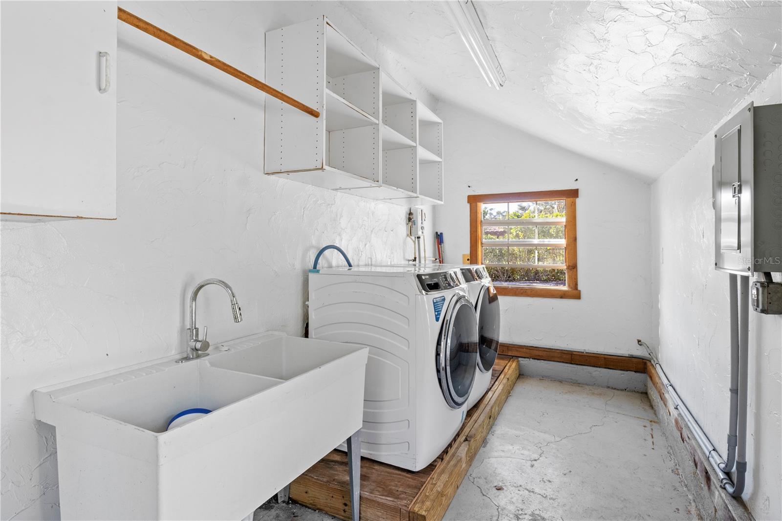 Image 45 of 68 For 7810 Senrab Drive