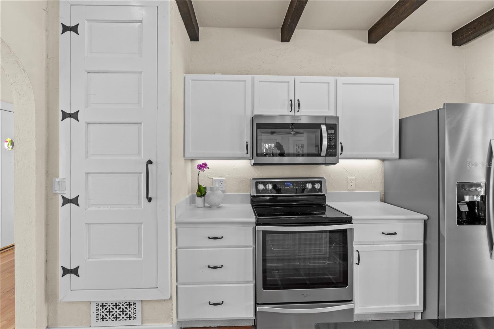 Image 9 of 68 For 7810 Senrab Drive