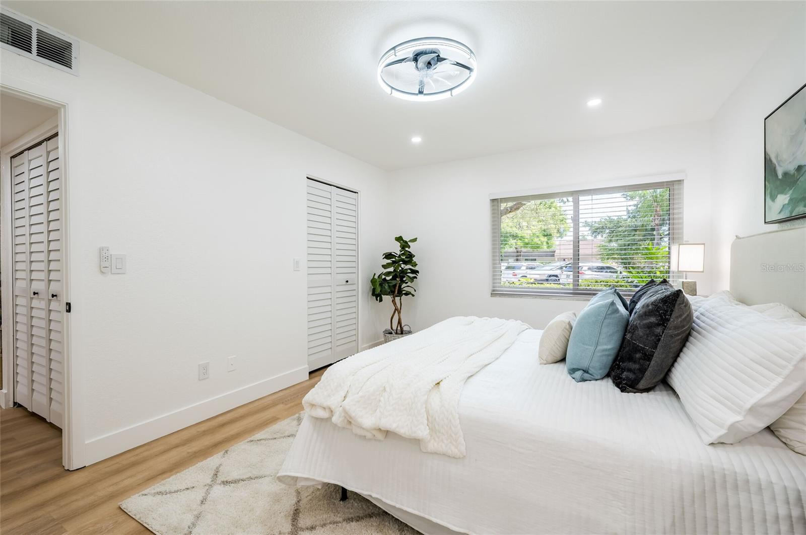 Image 13 of 29 For 2626 Cedar View Court